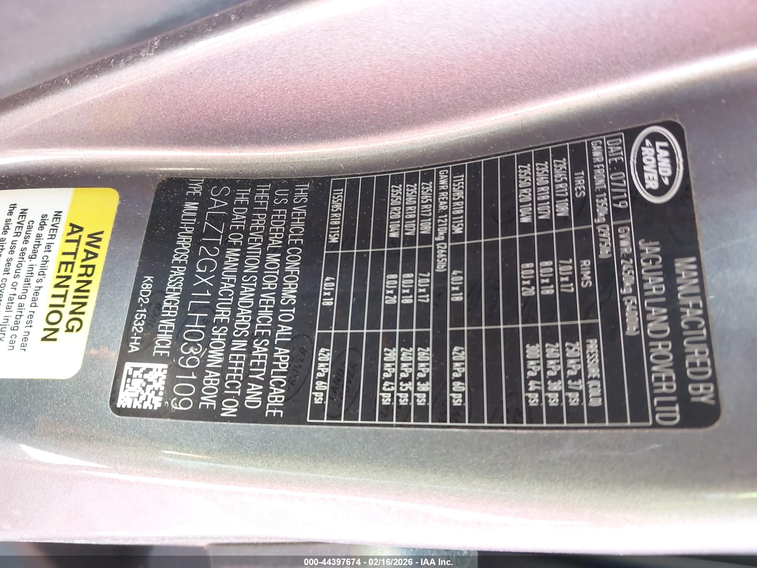 LAND ROVER image 9