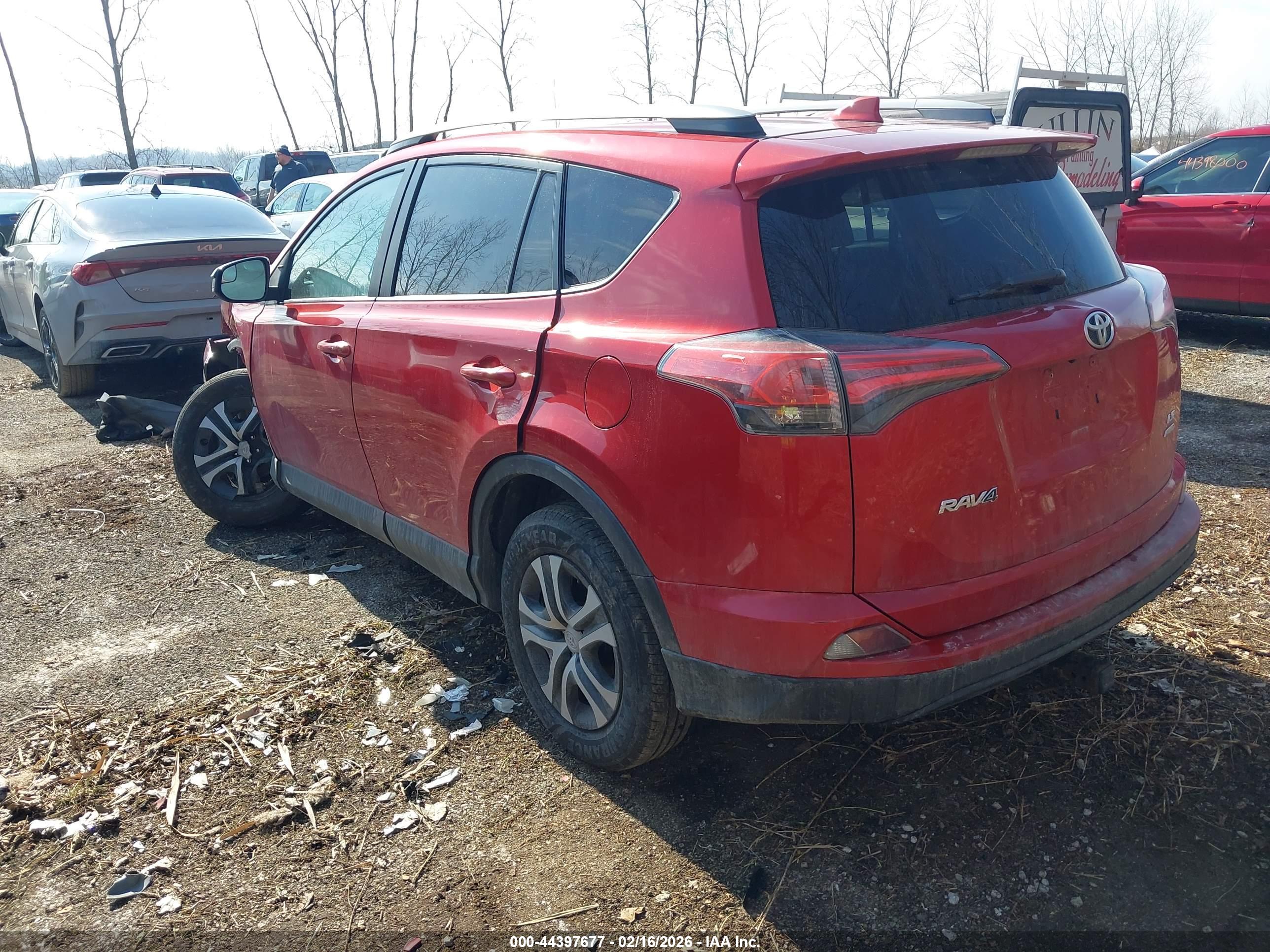 TOYOTA RAV4 image 3