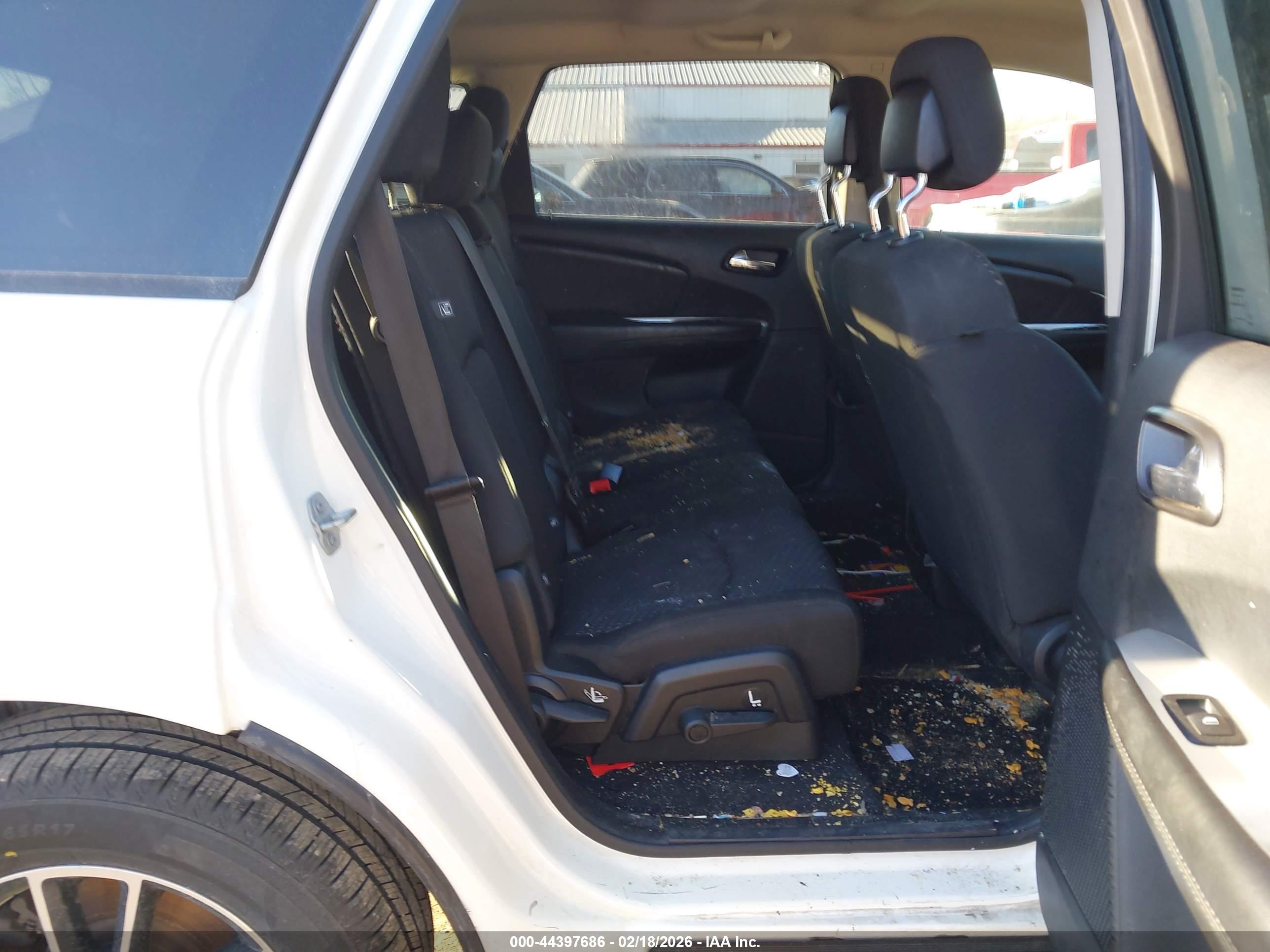 DODGE JOURNEY image 8