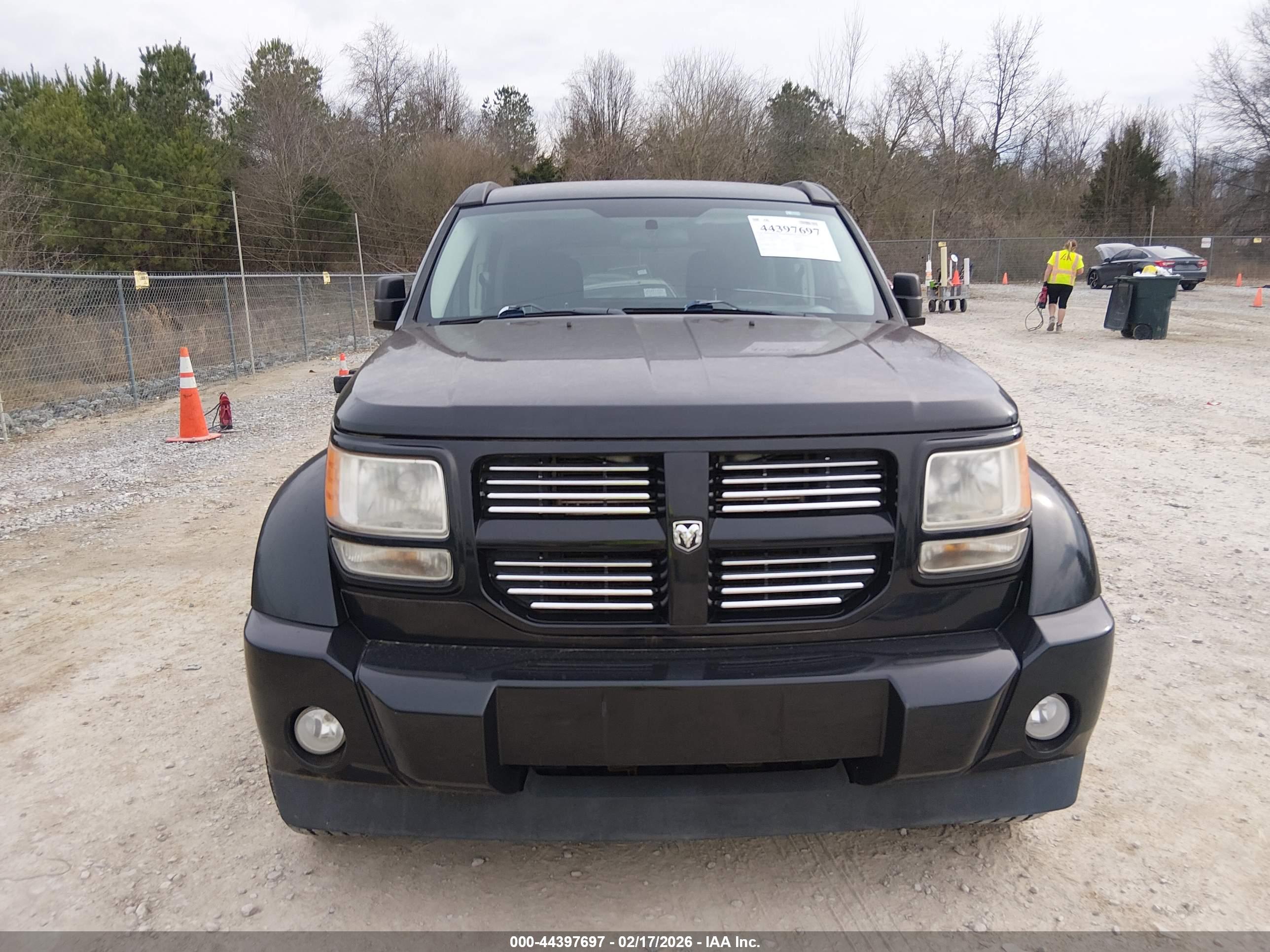 DODGE NITRO image 6