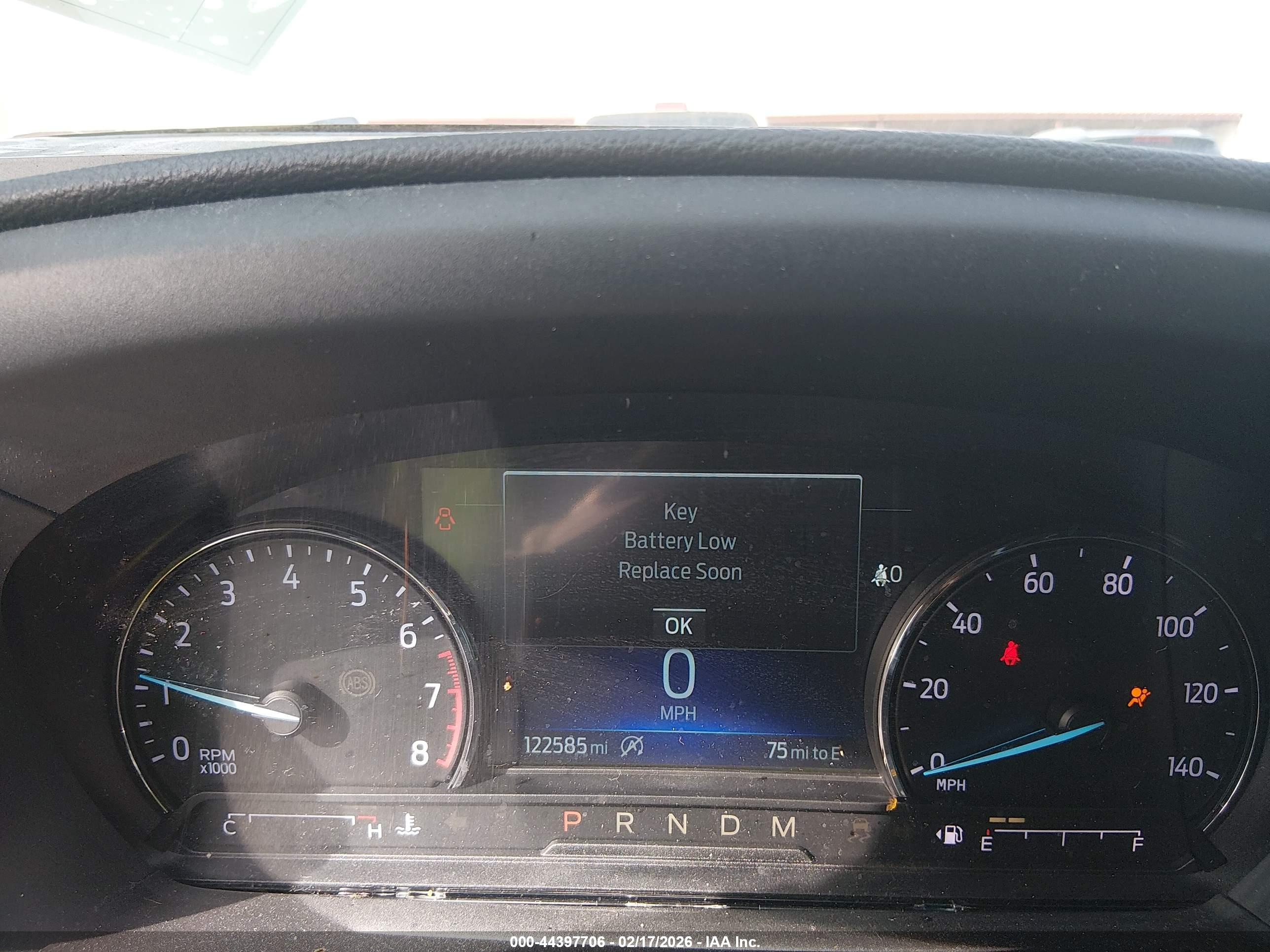 FORD EXPLORER image 7