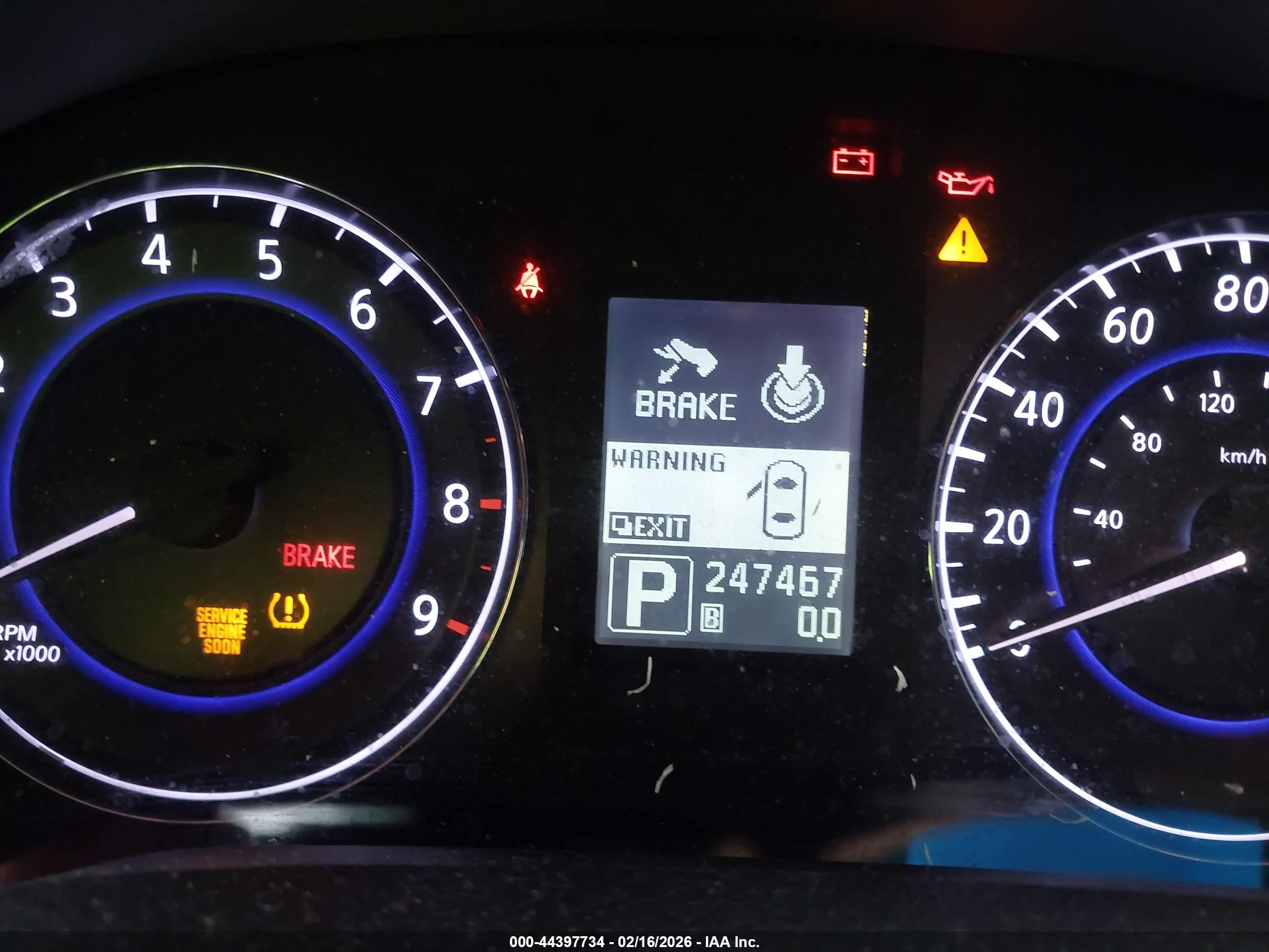 INFINITI G37 image 7