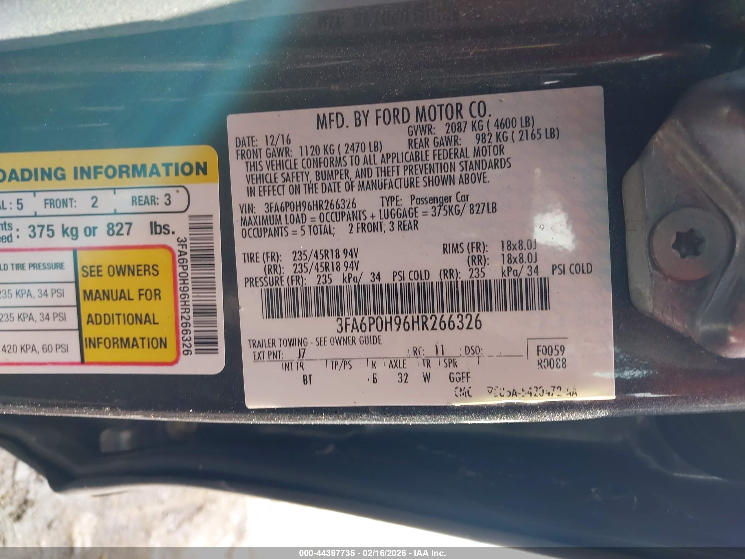 FORD FUSION image 9
