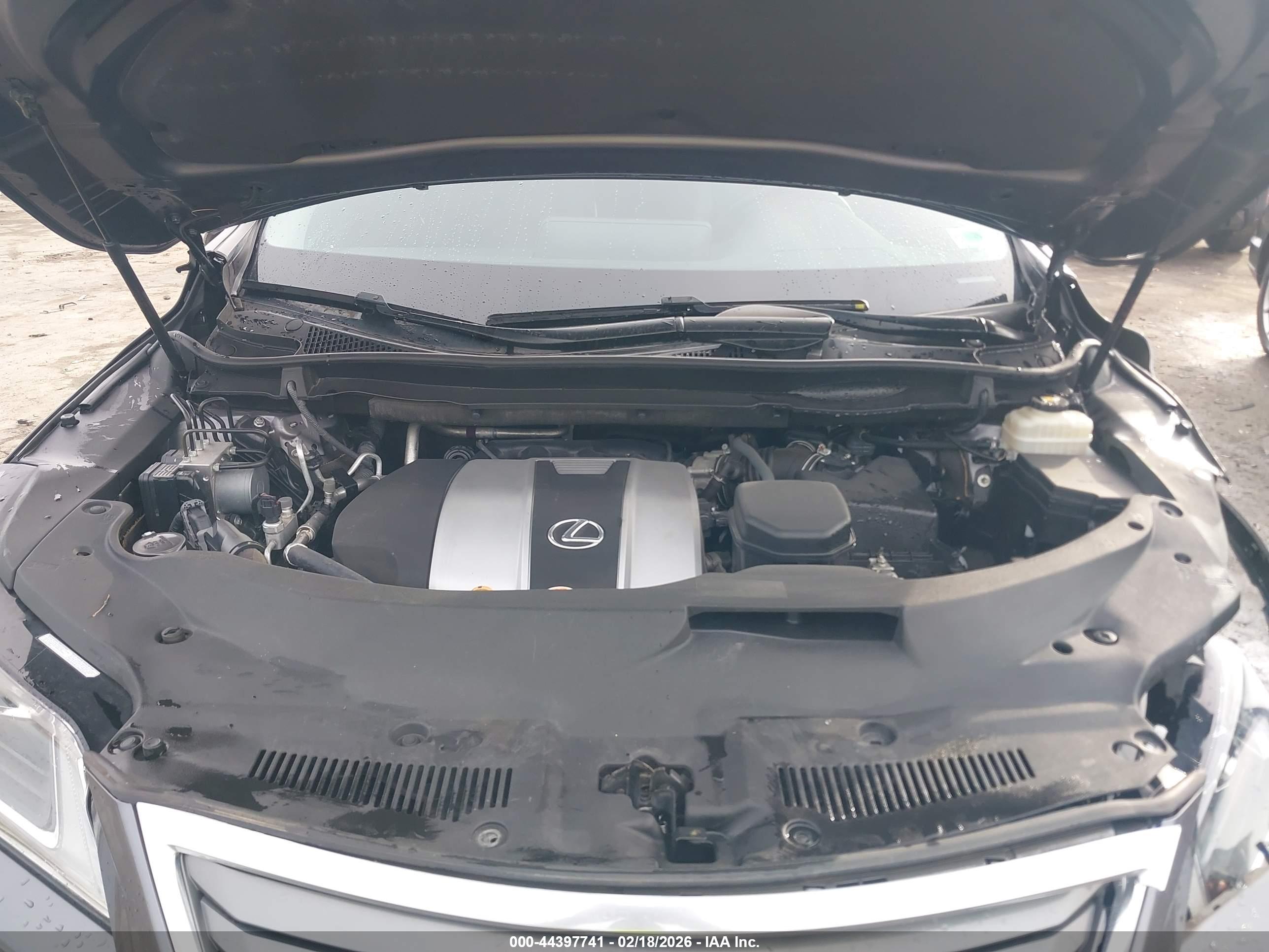 LEXUS RX image 10