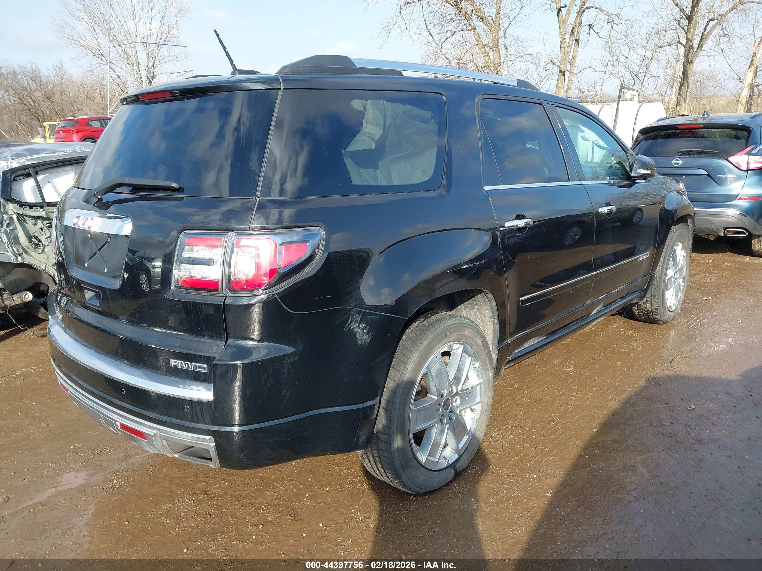GMC ACADIA image 4