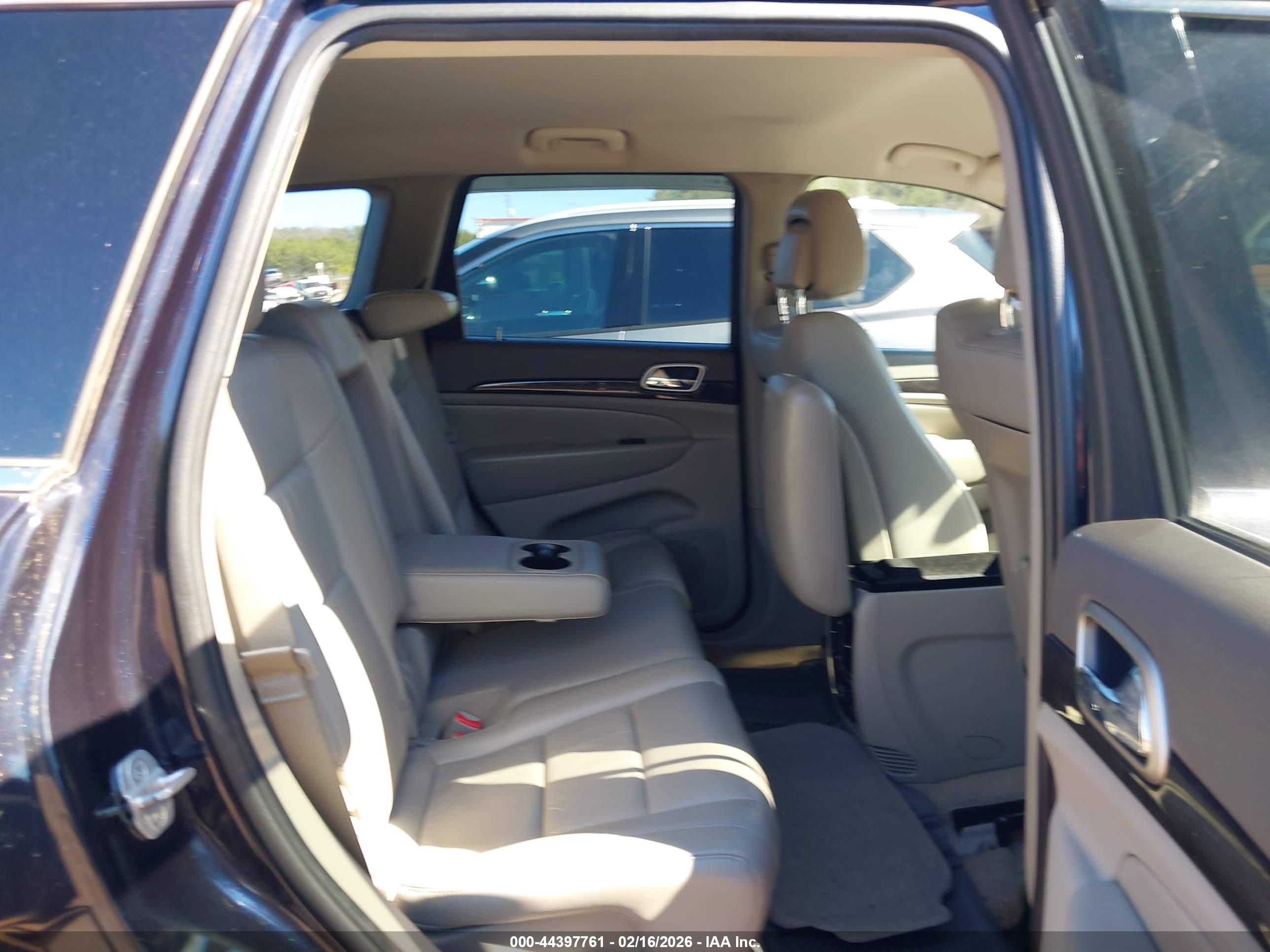 JEEP GRAND image 8