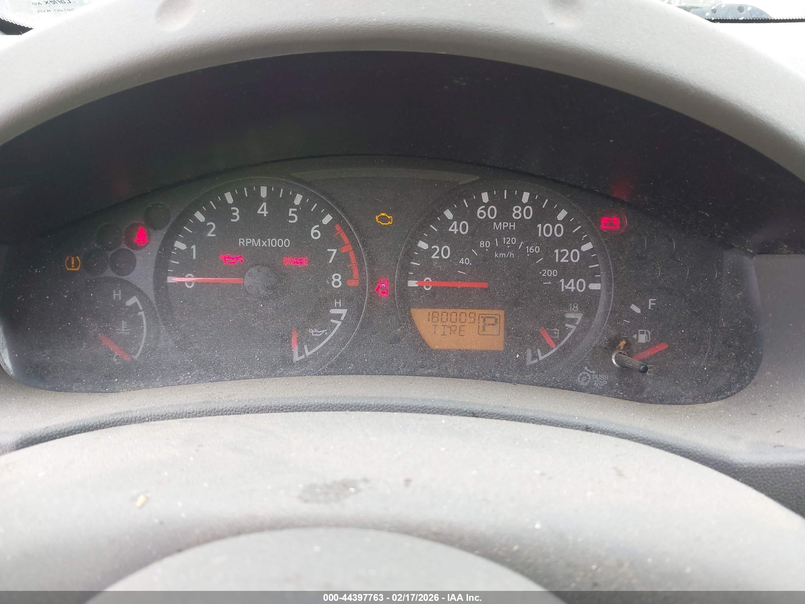 NISSAN FRONTIER image 7
