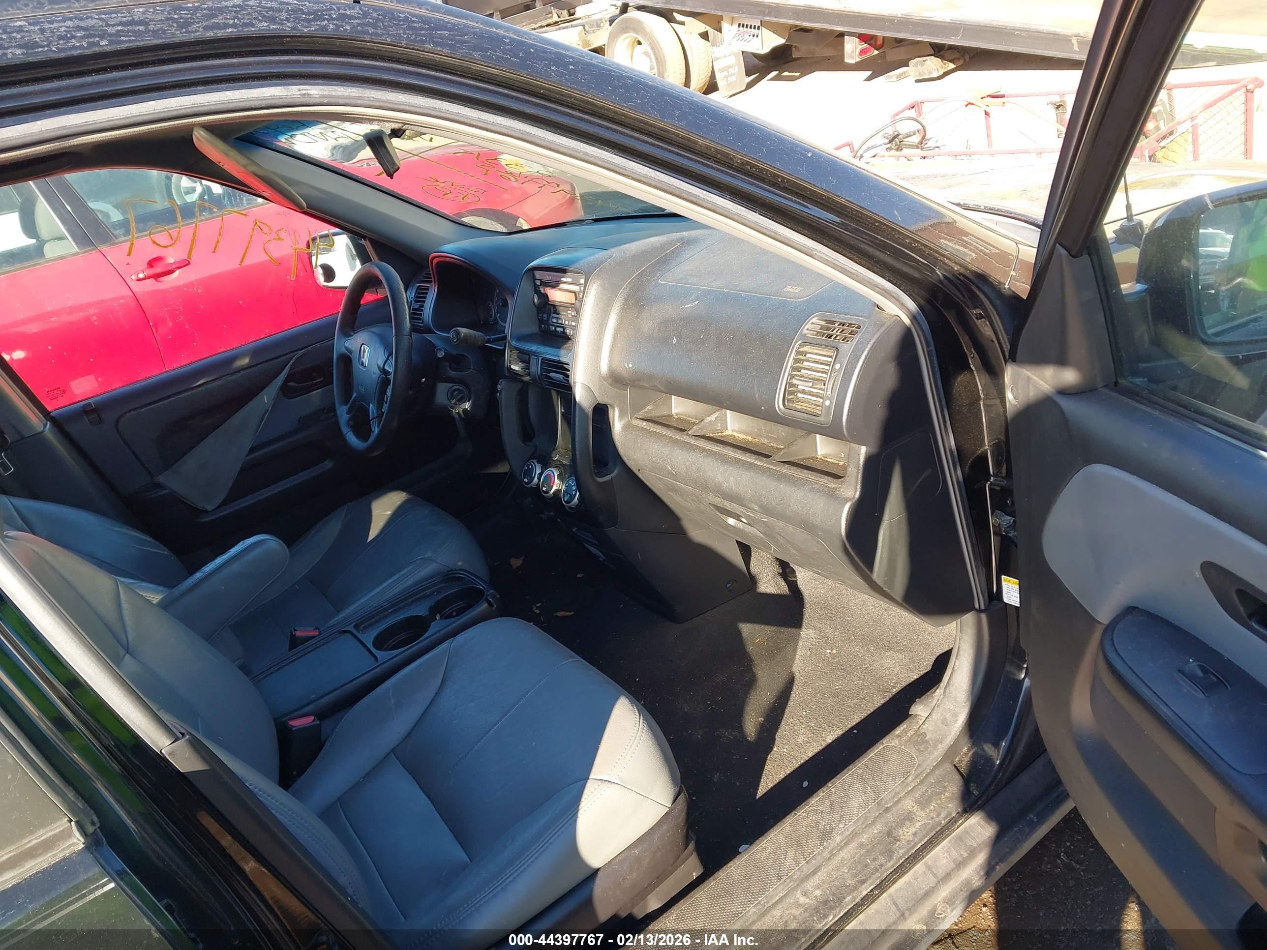 HONDA CR-V image 5