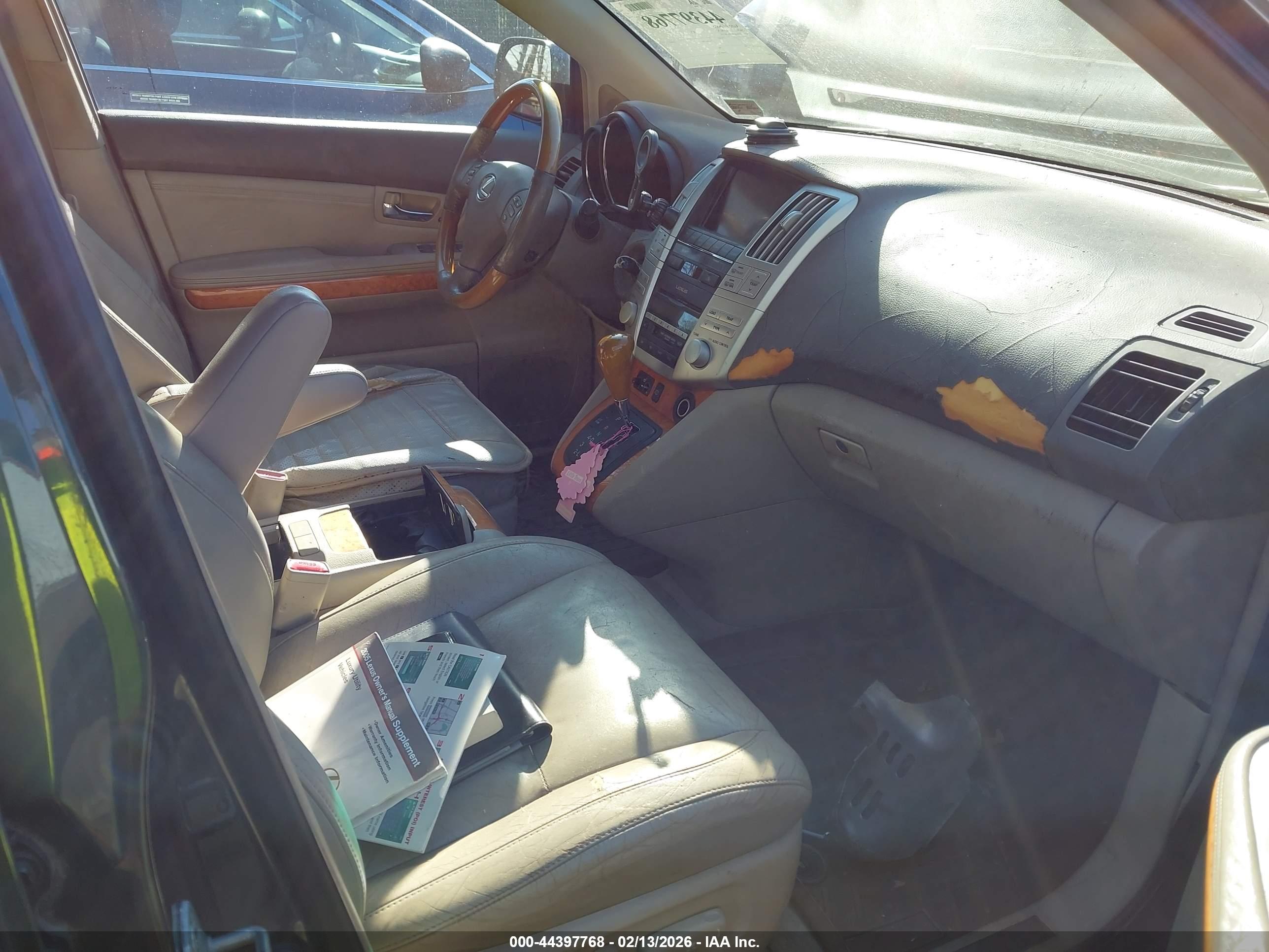 LEXUS RX image 5