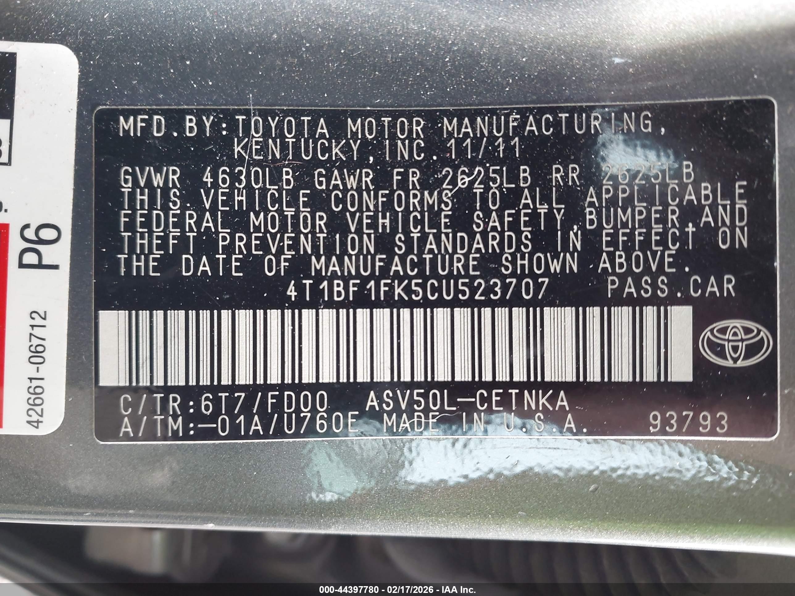 TOYOTA CAMRY image 9