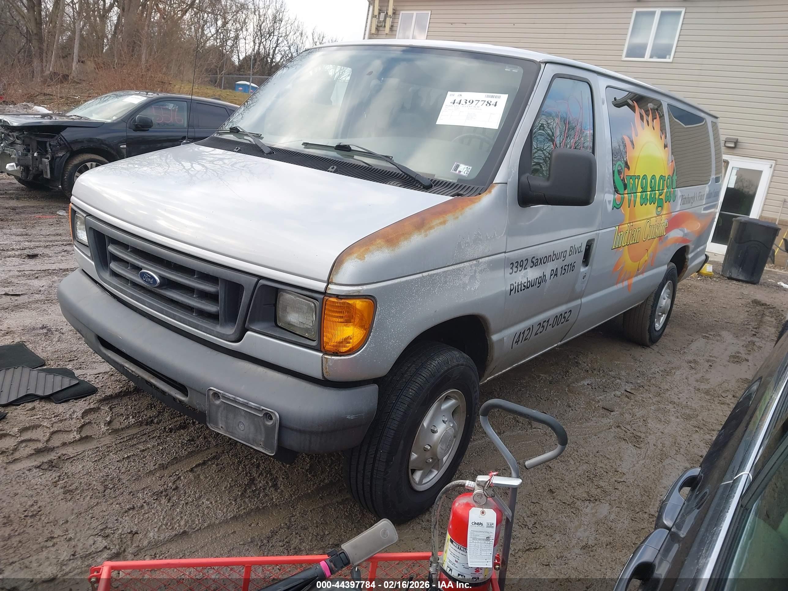 FORD E-350 image 2