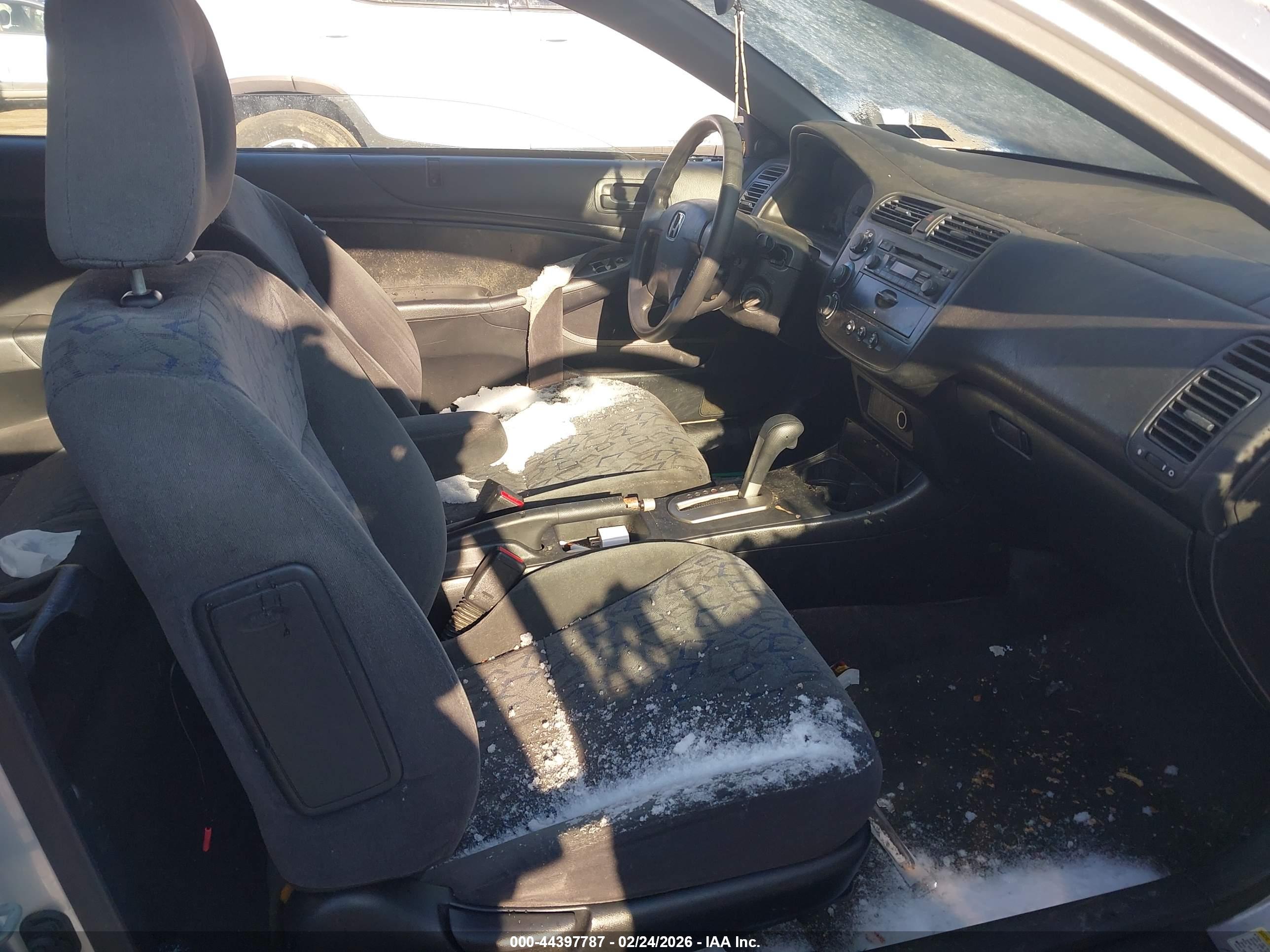HONDA CIVIC image 5