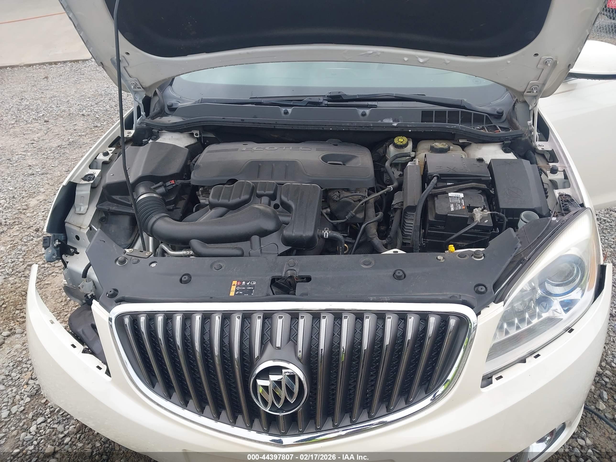 BUICK VERANO image 10