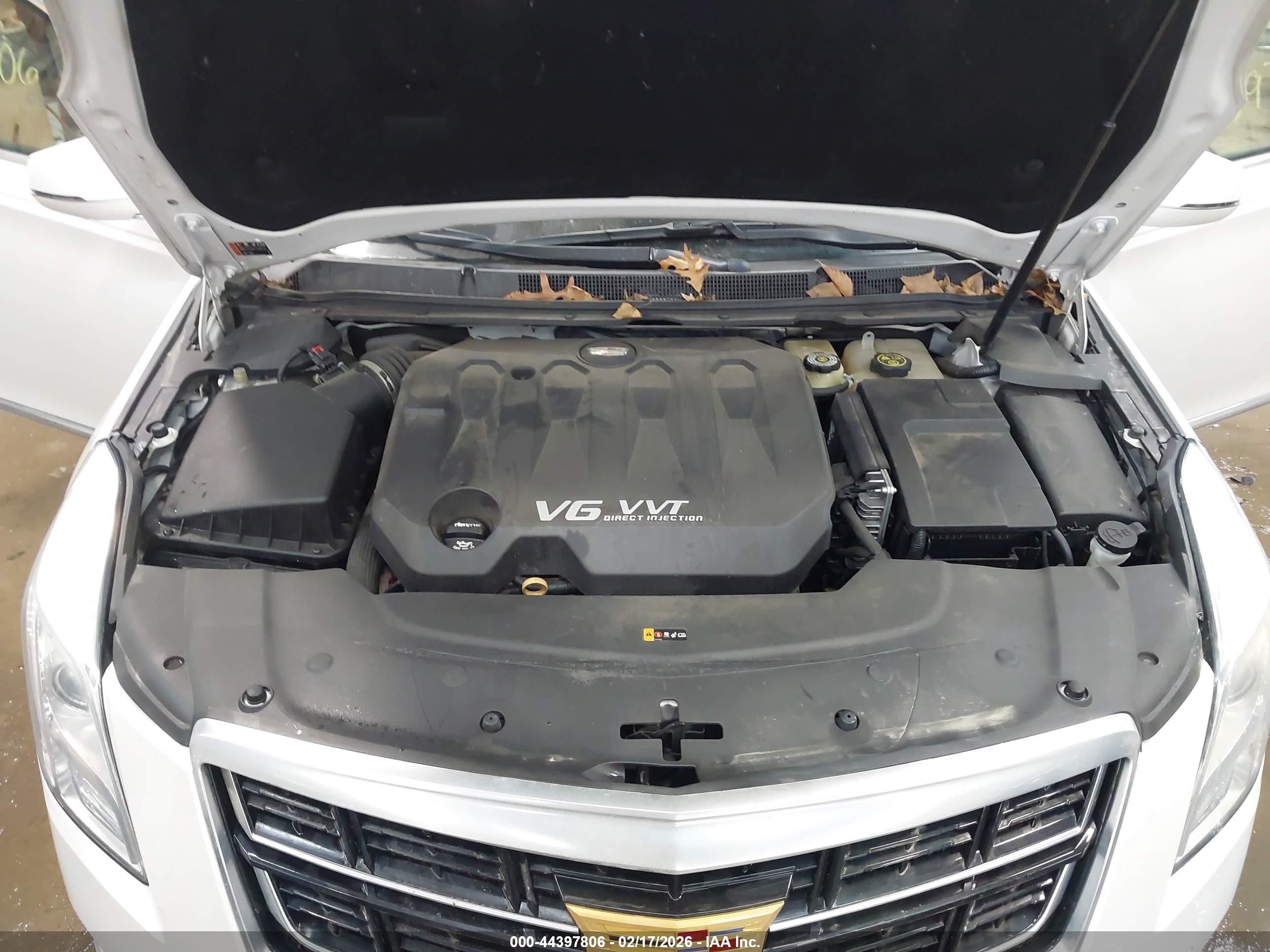CADILLAC XTS image 10