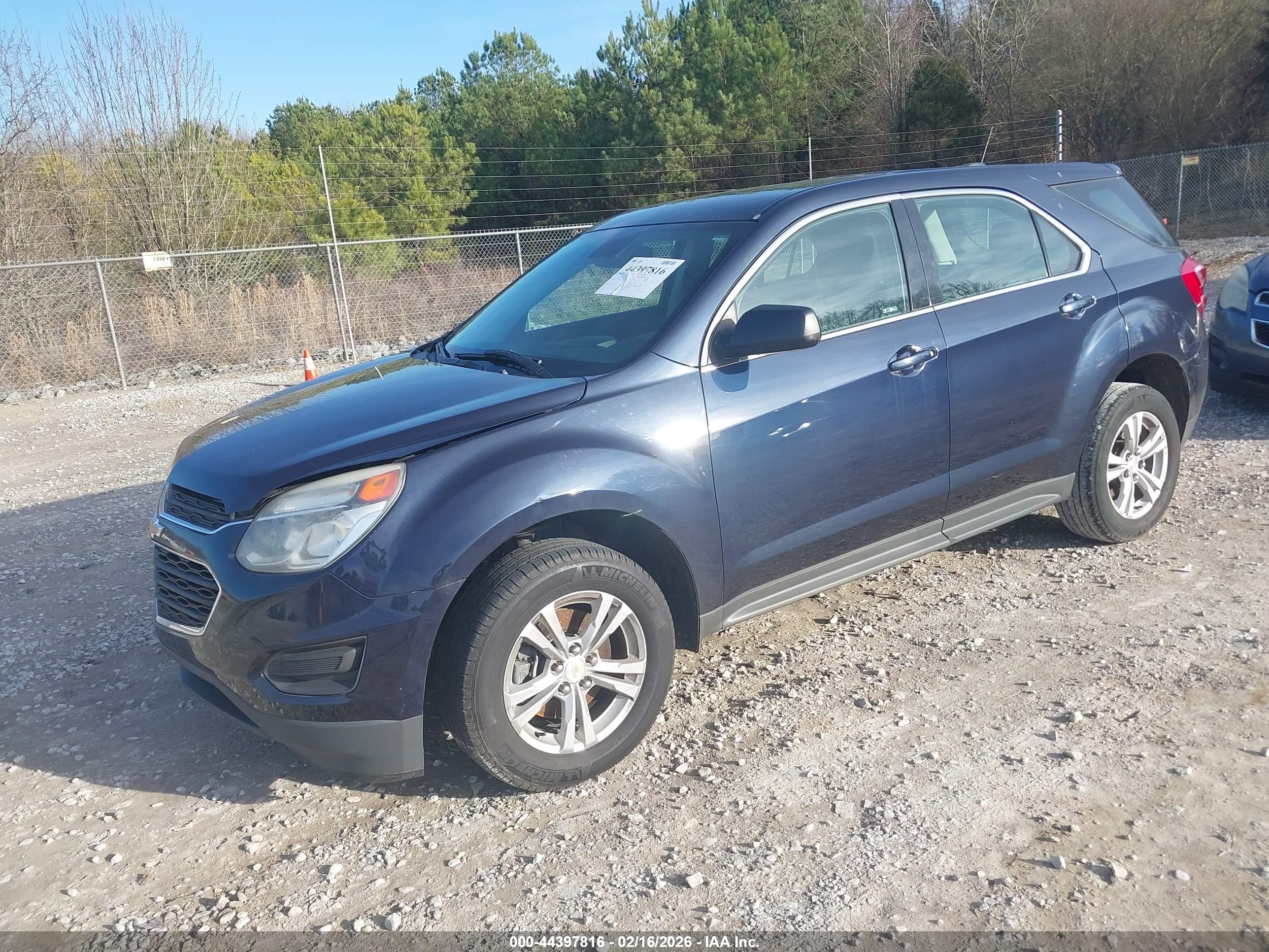 CHEVROLET EQUINOX image 2