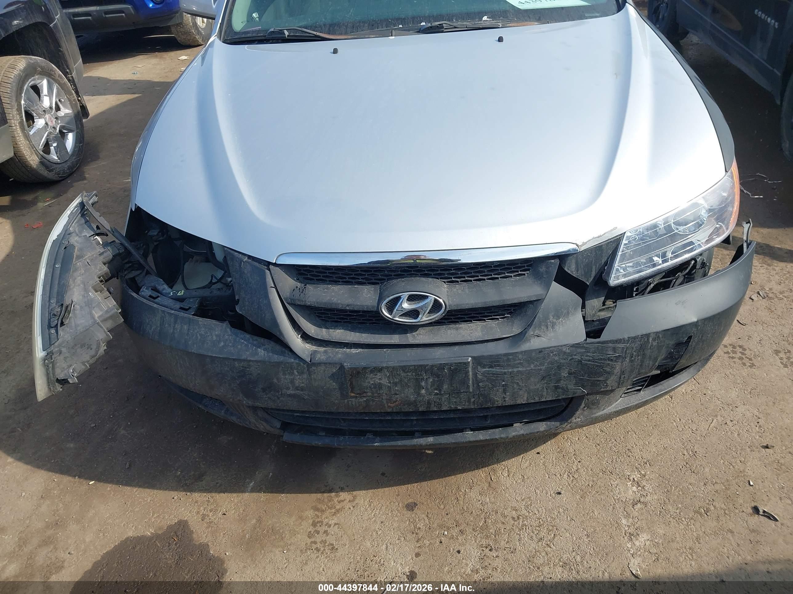 HYUNDAI SONATA image 6