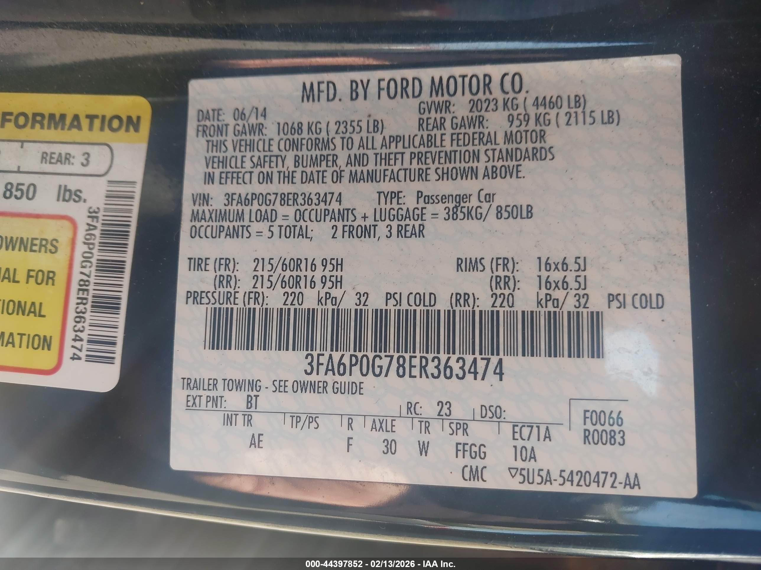 FORD FUSION image 9
