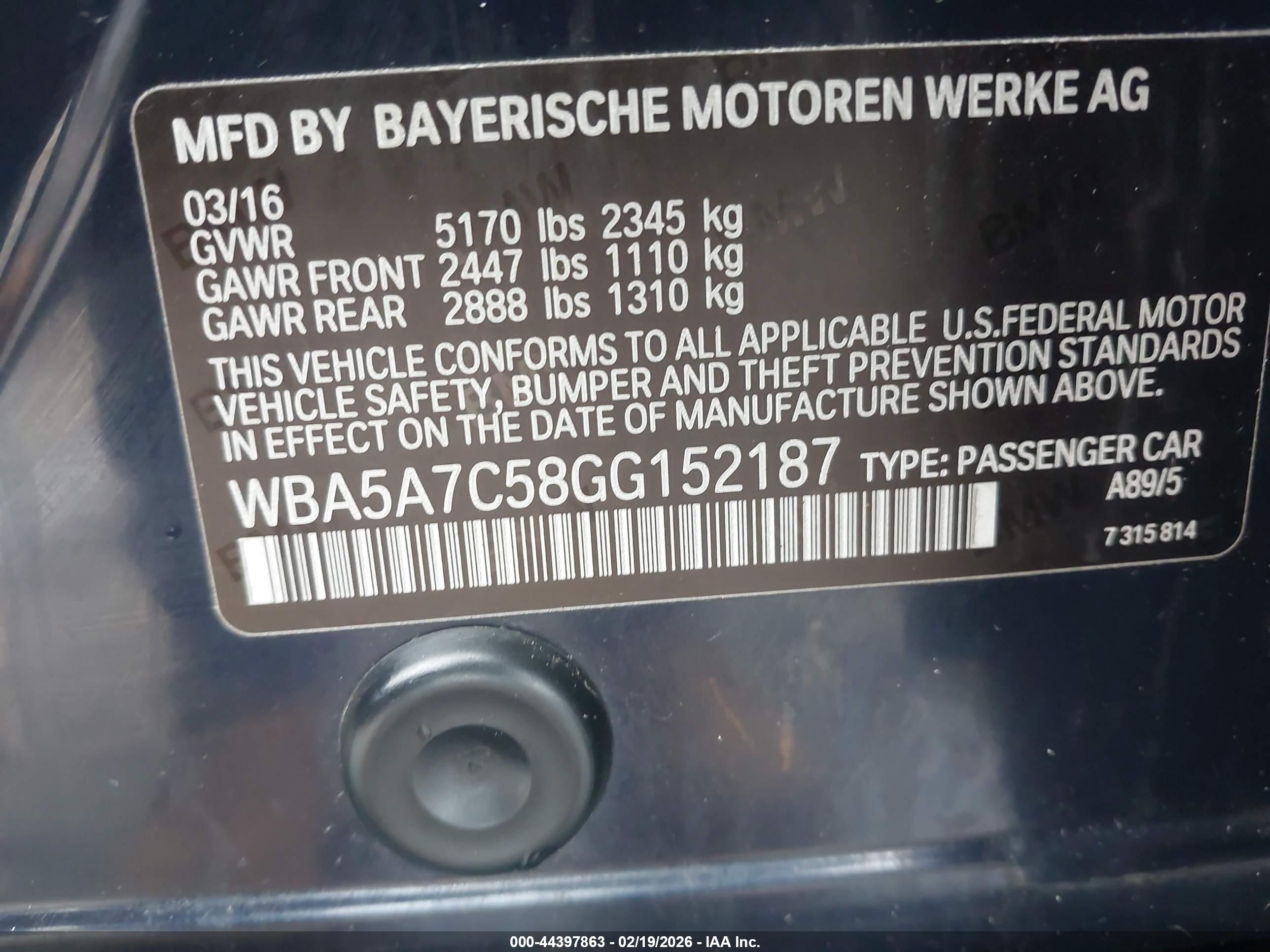 BMW 528I image 9