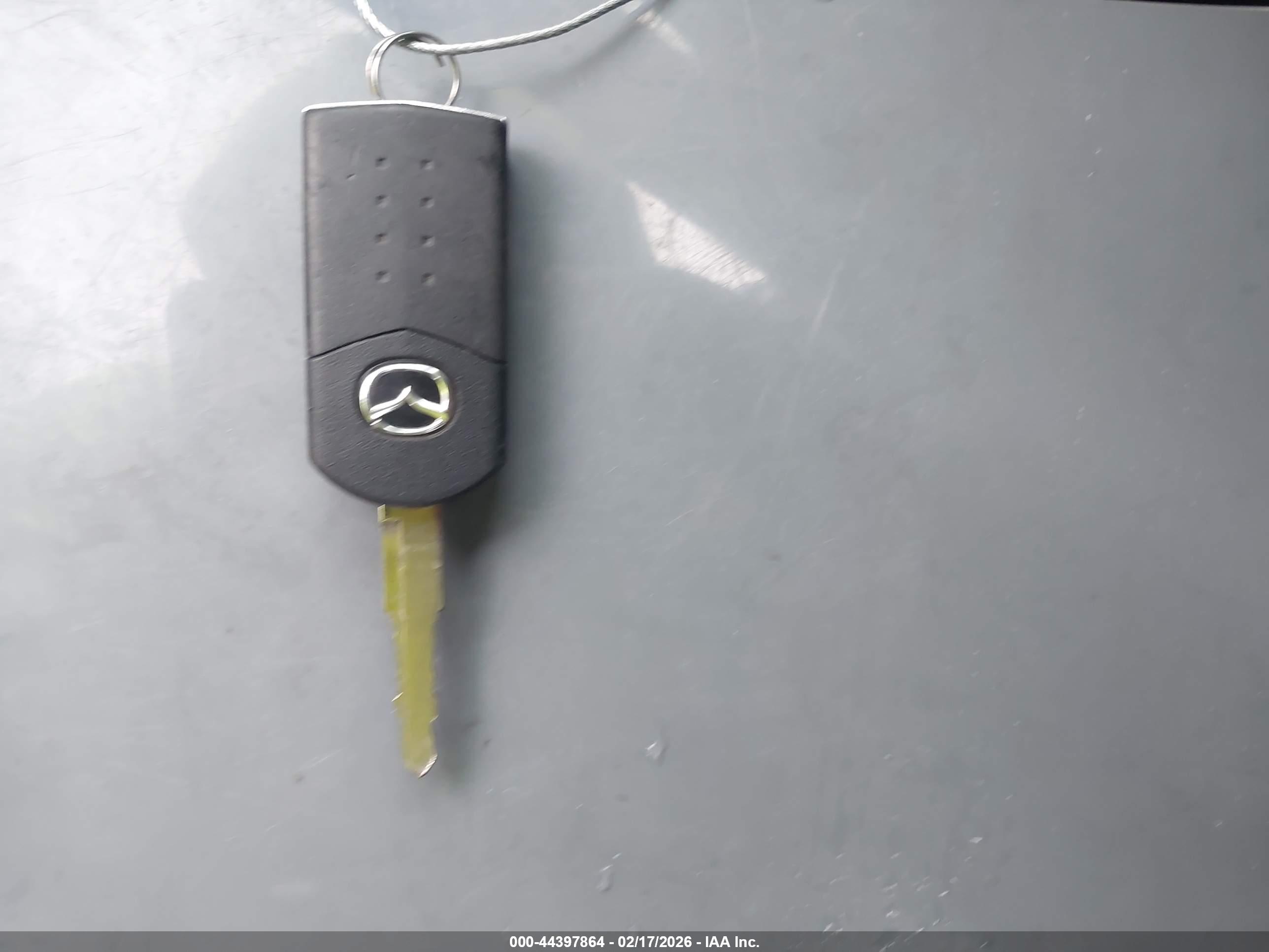 MAZDA MAZDA6 image 11
