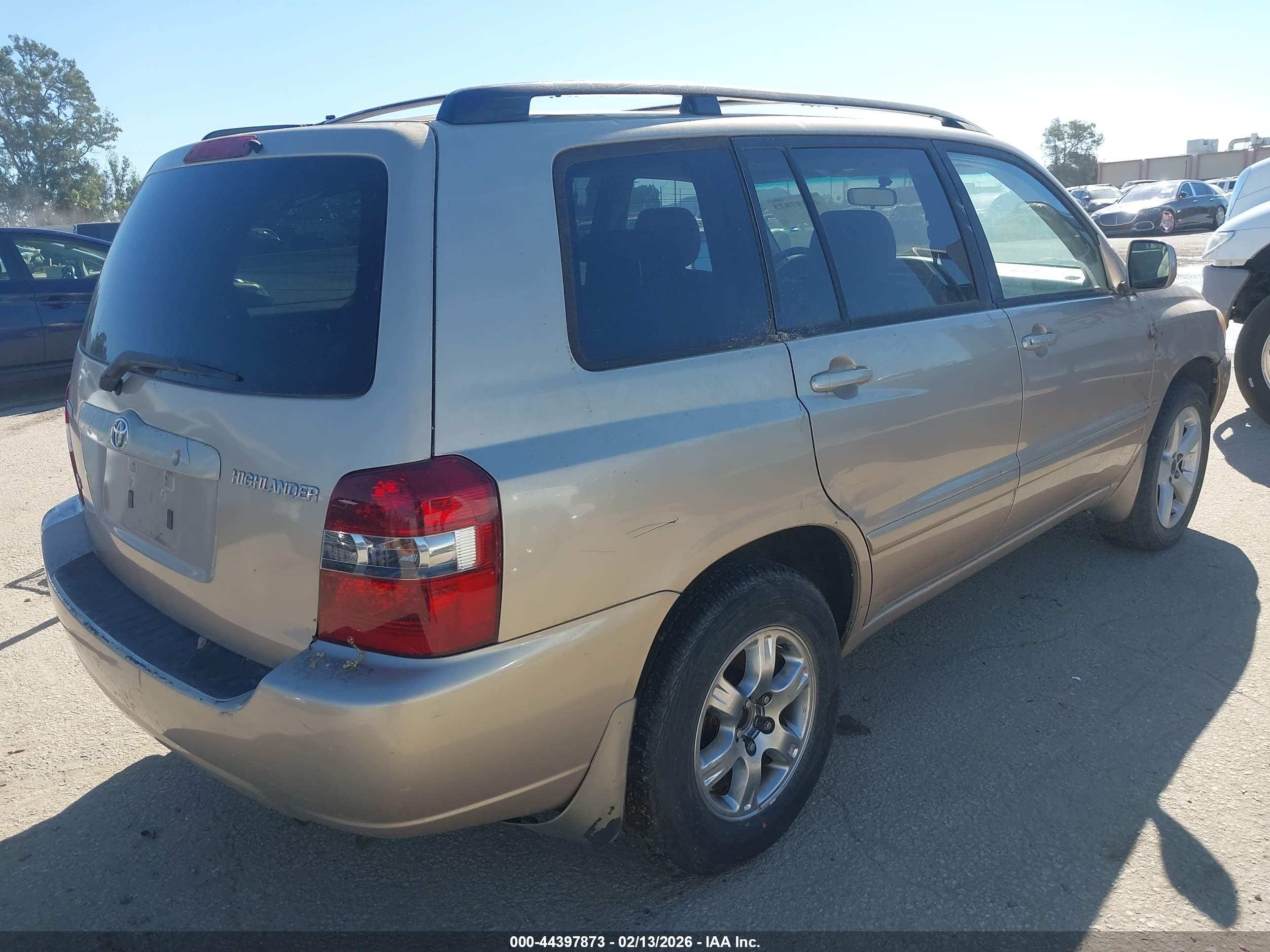 TOYOTA HIGHLANDER image 4