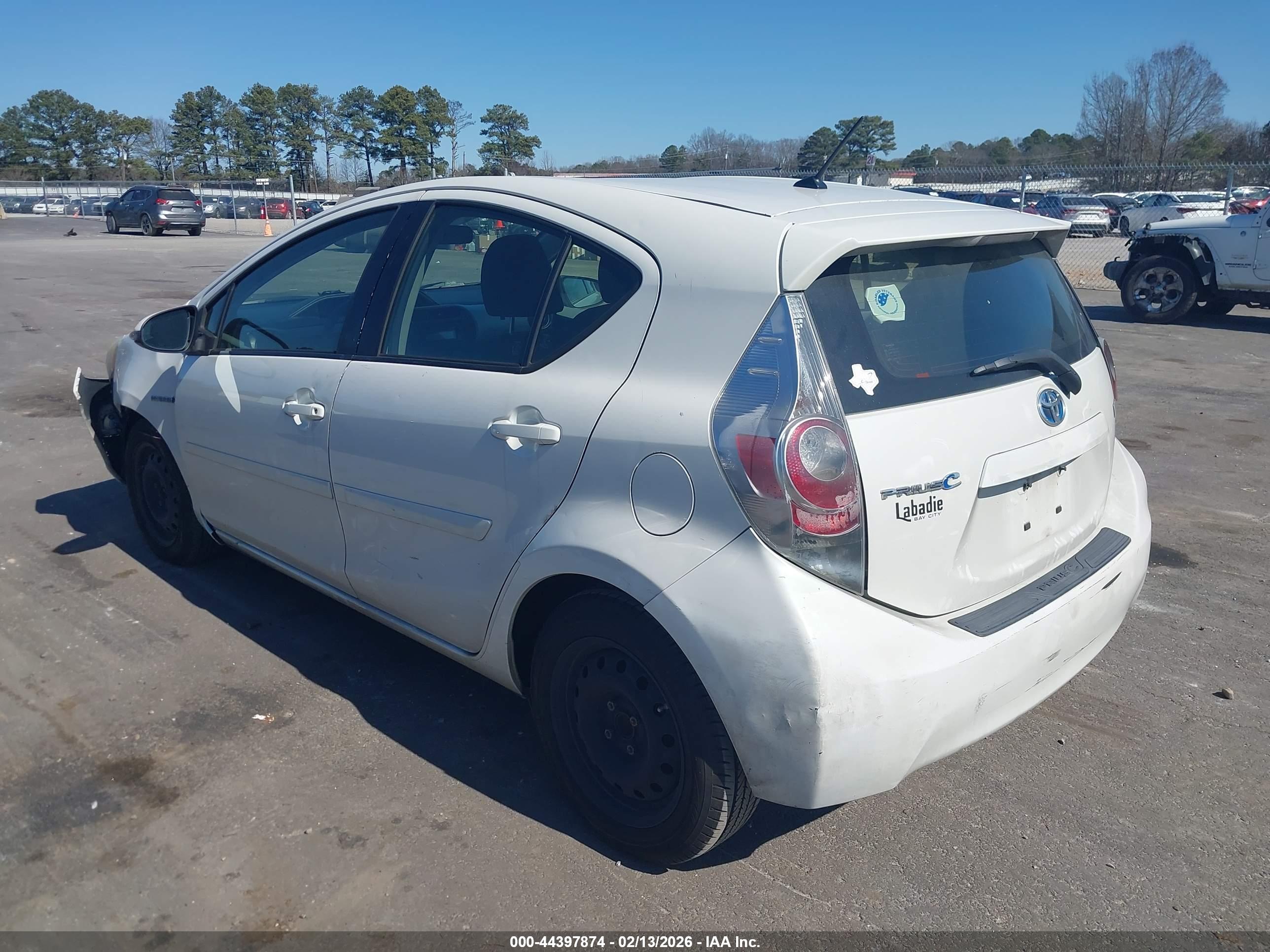 TOYOTA PRIUS image 3