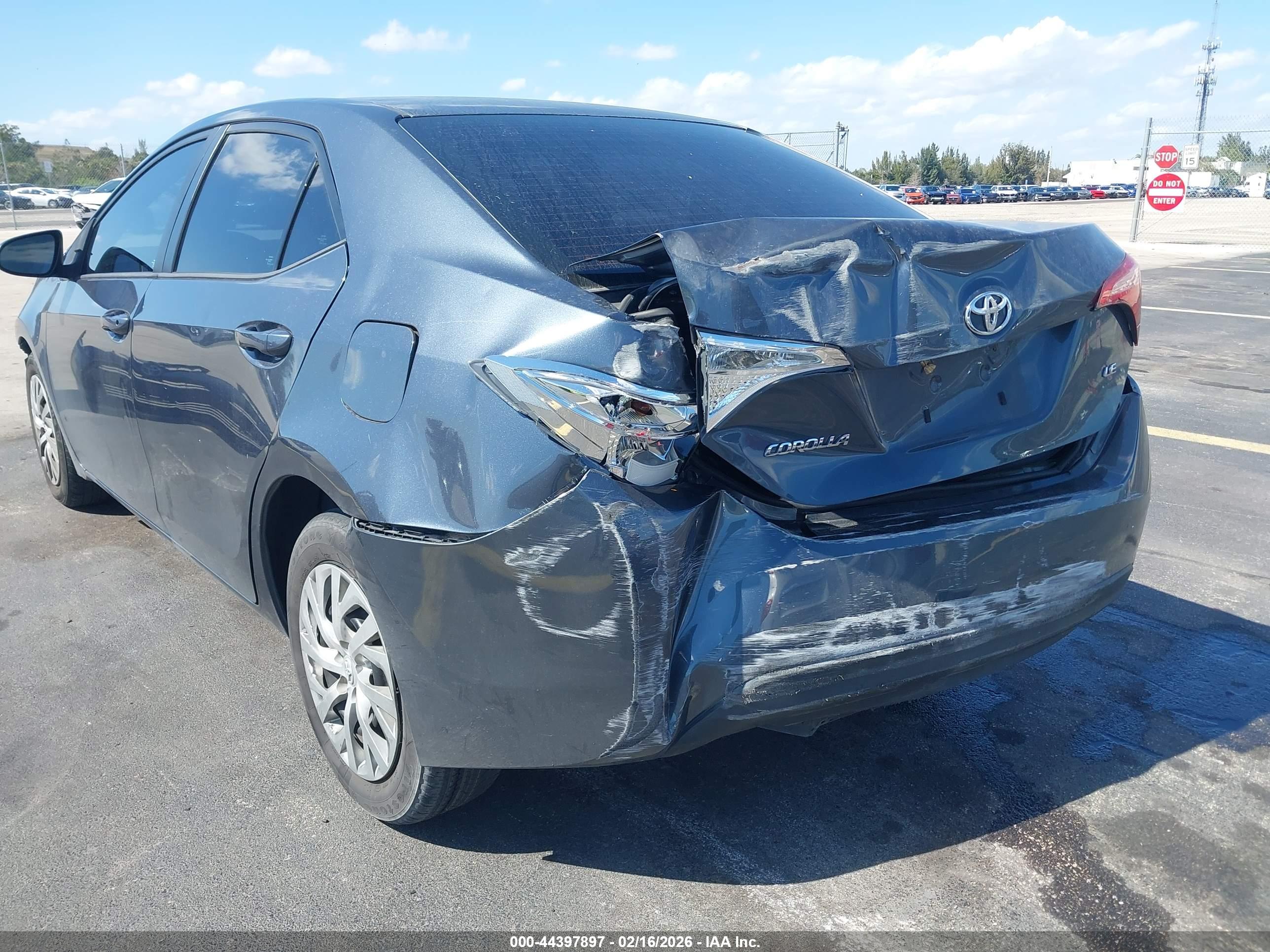 TOYOTA COROLLA image 6