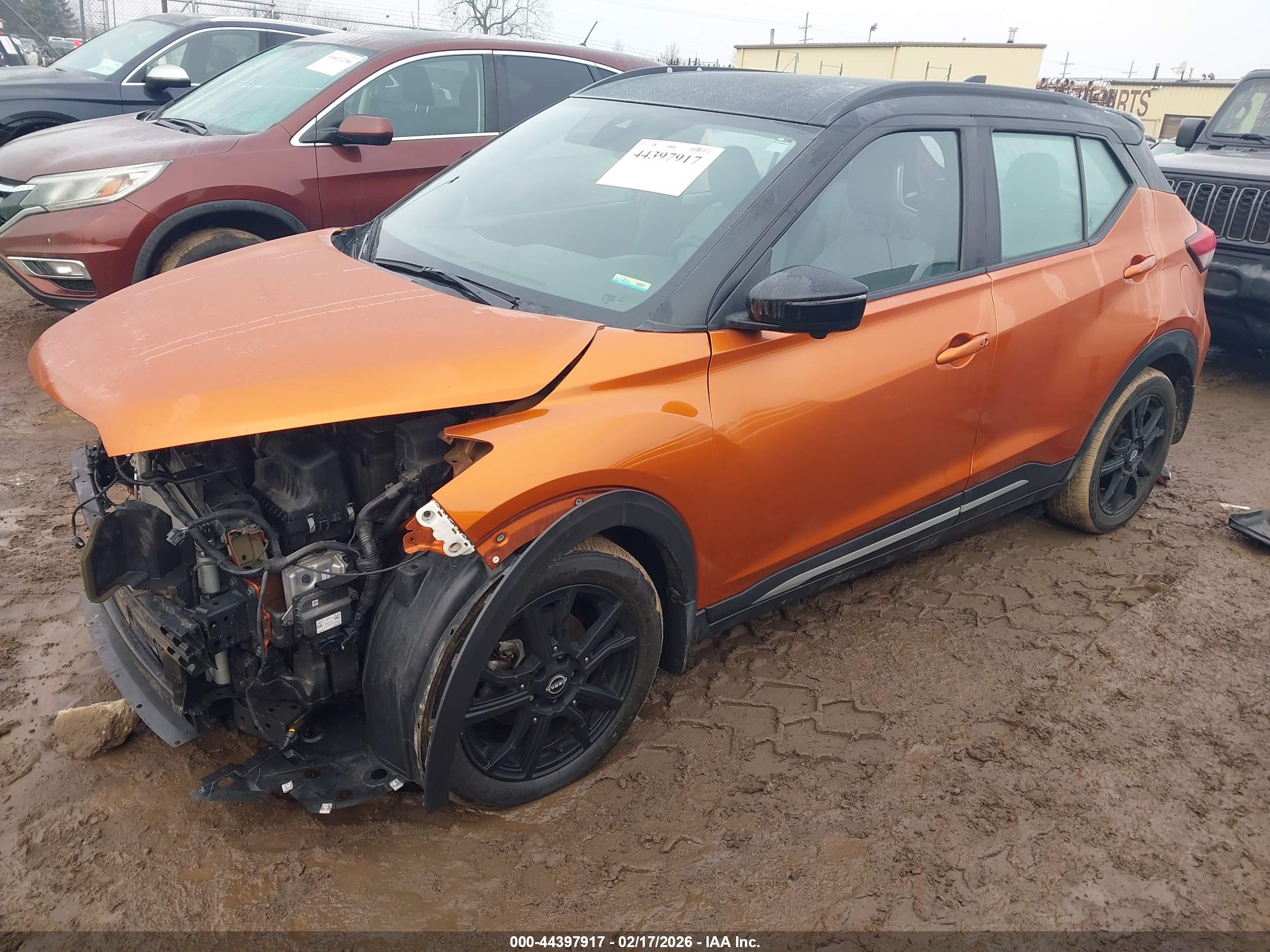 NISSAN KICKS image 2