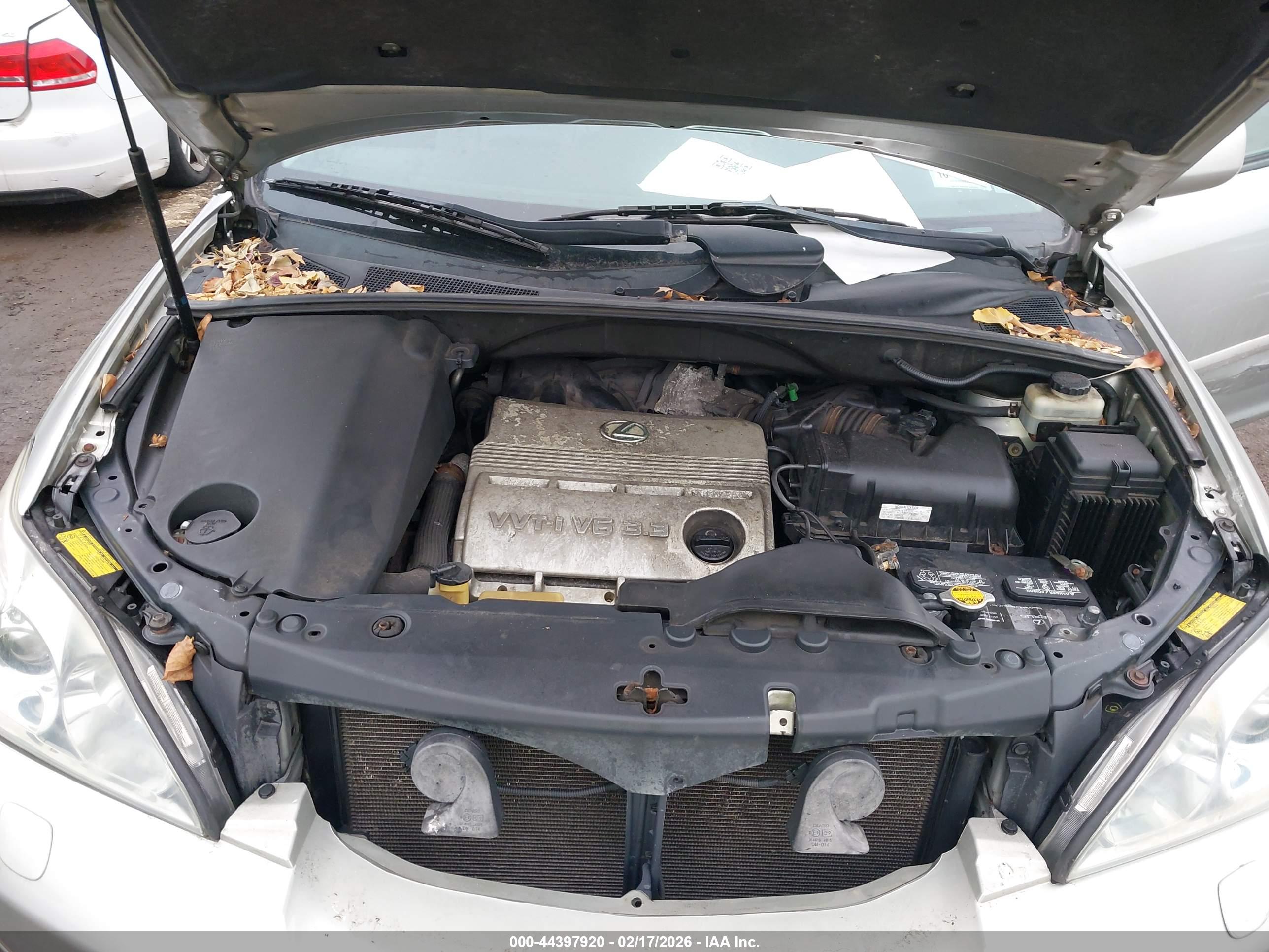 LEXUS RX image 10