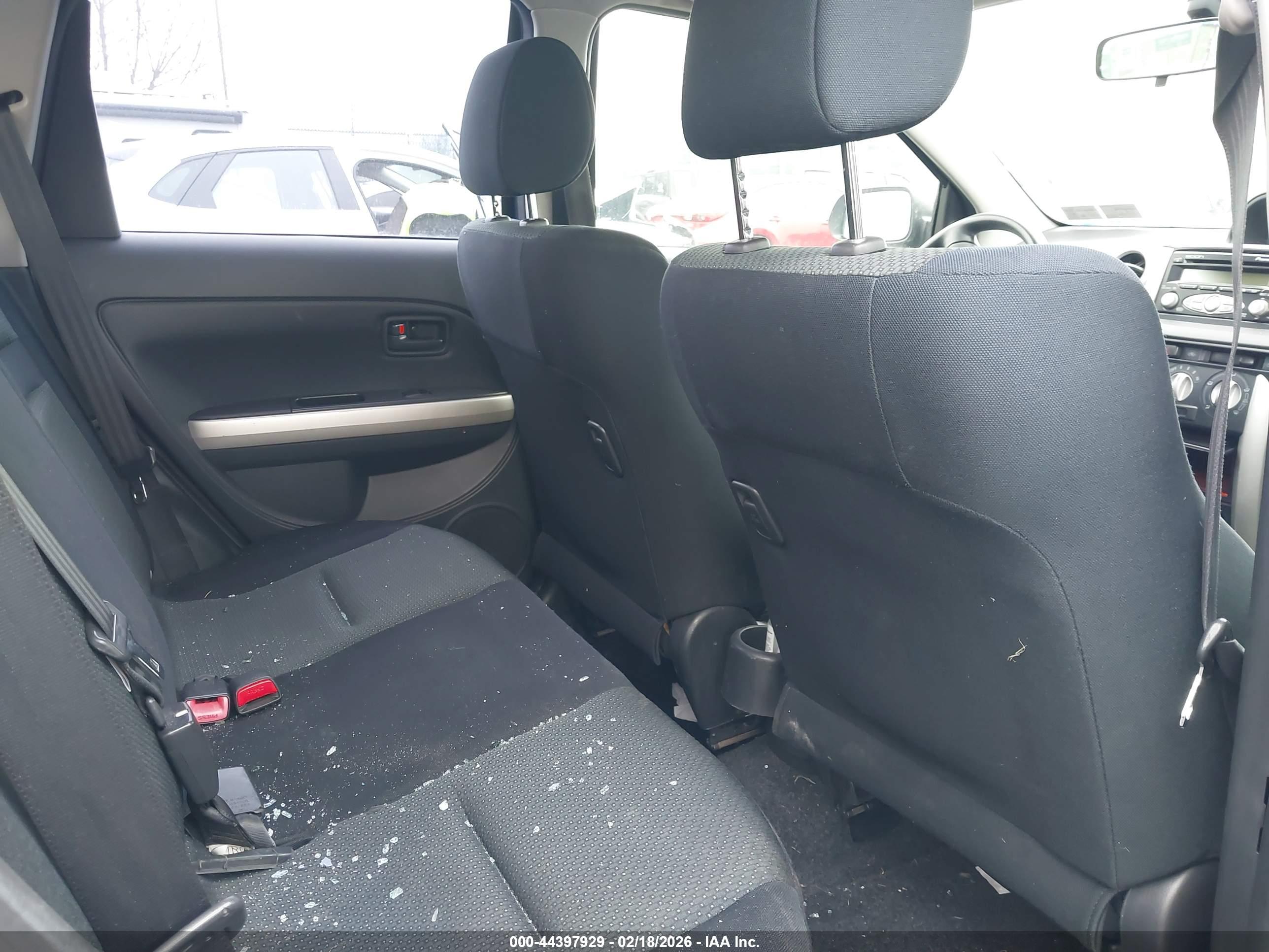 SCION XA image 8