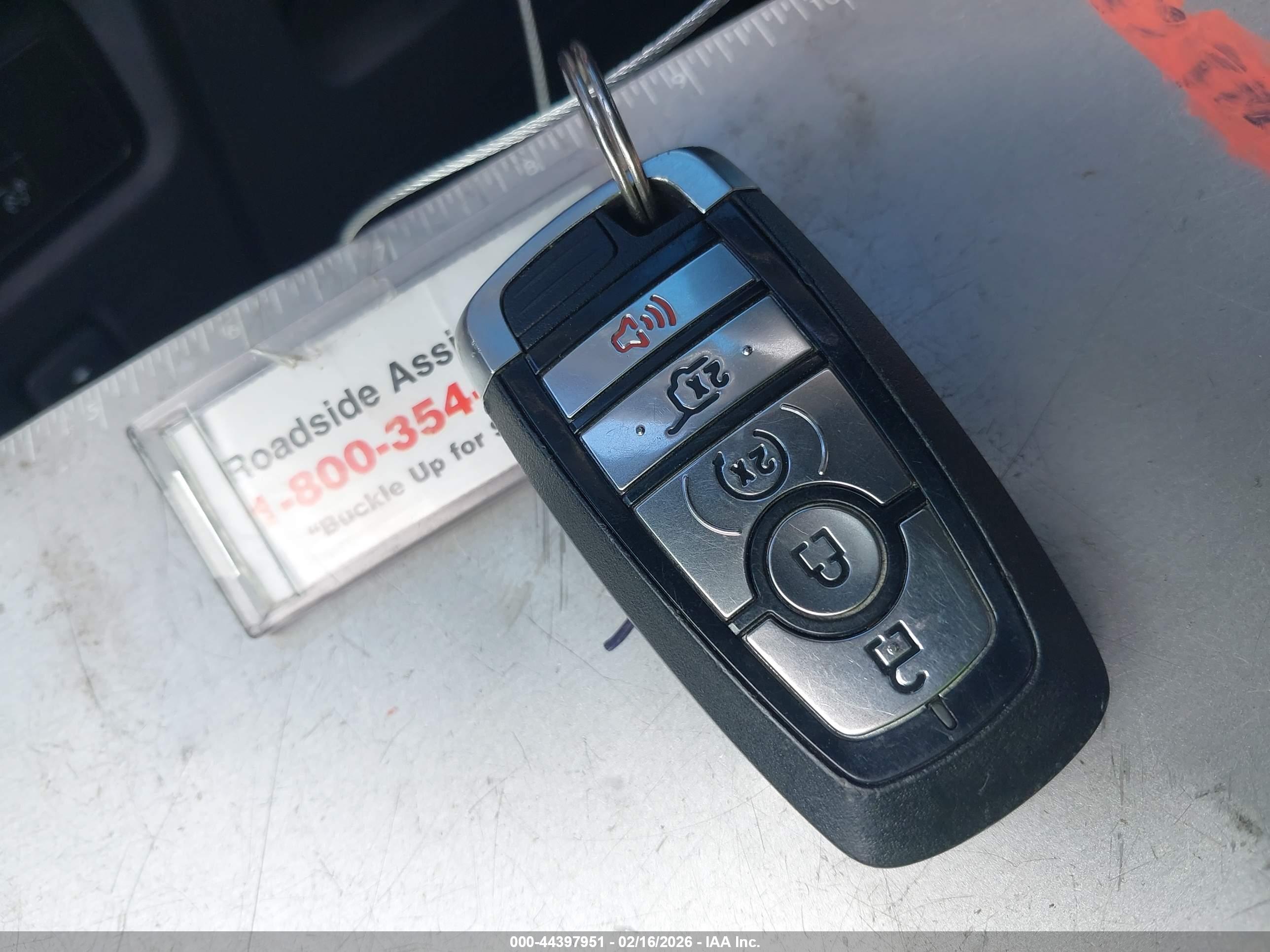 FORD EXPEDITION image 11