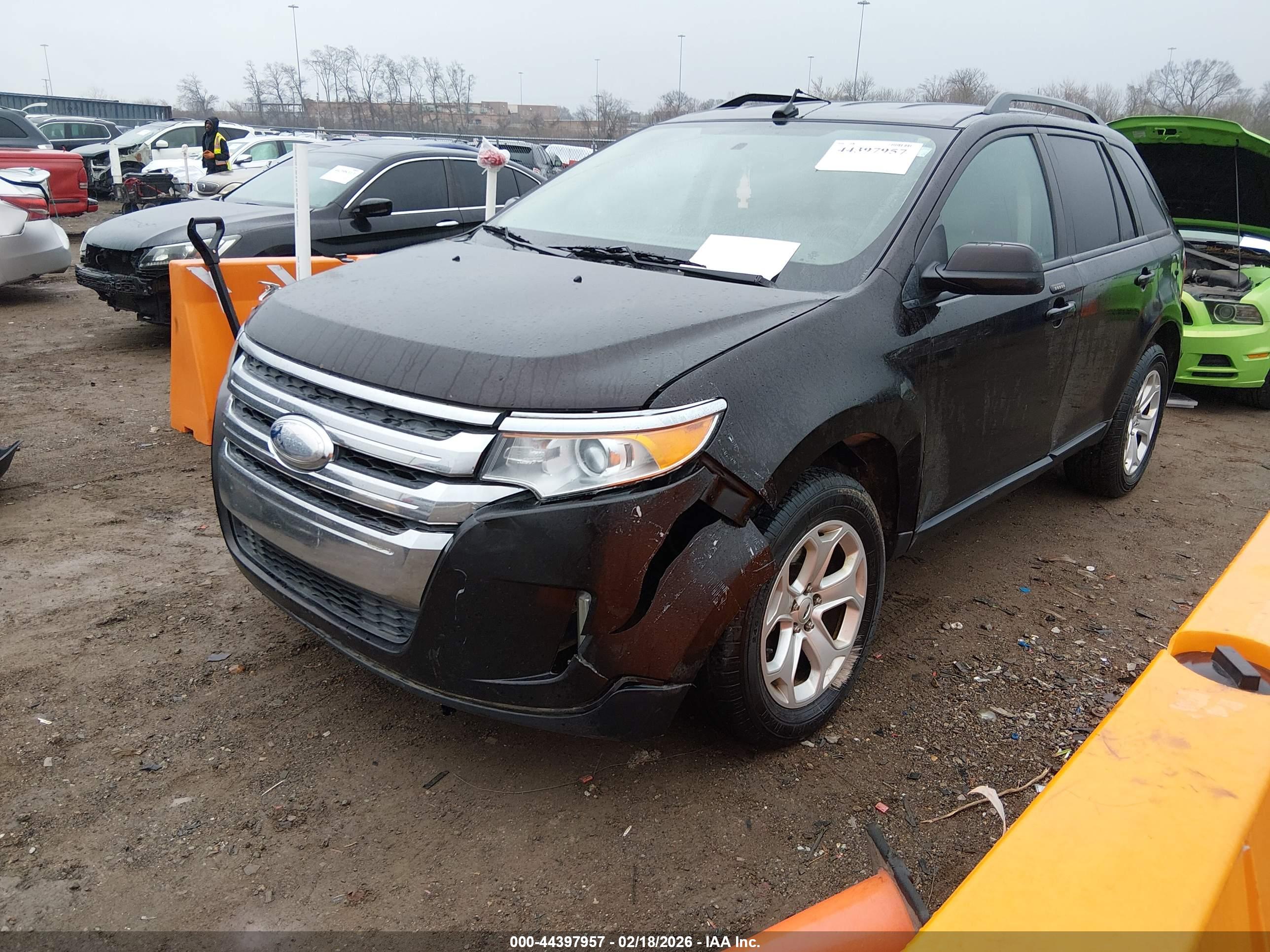 FORD EDGE image 2
