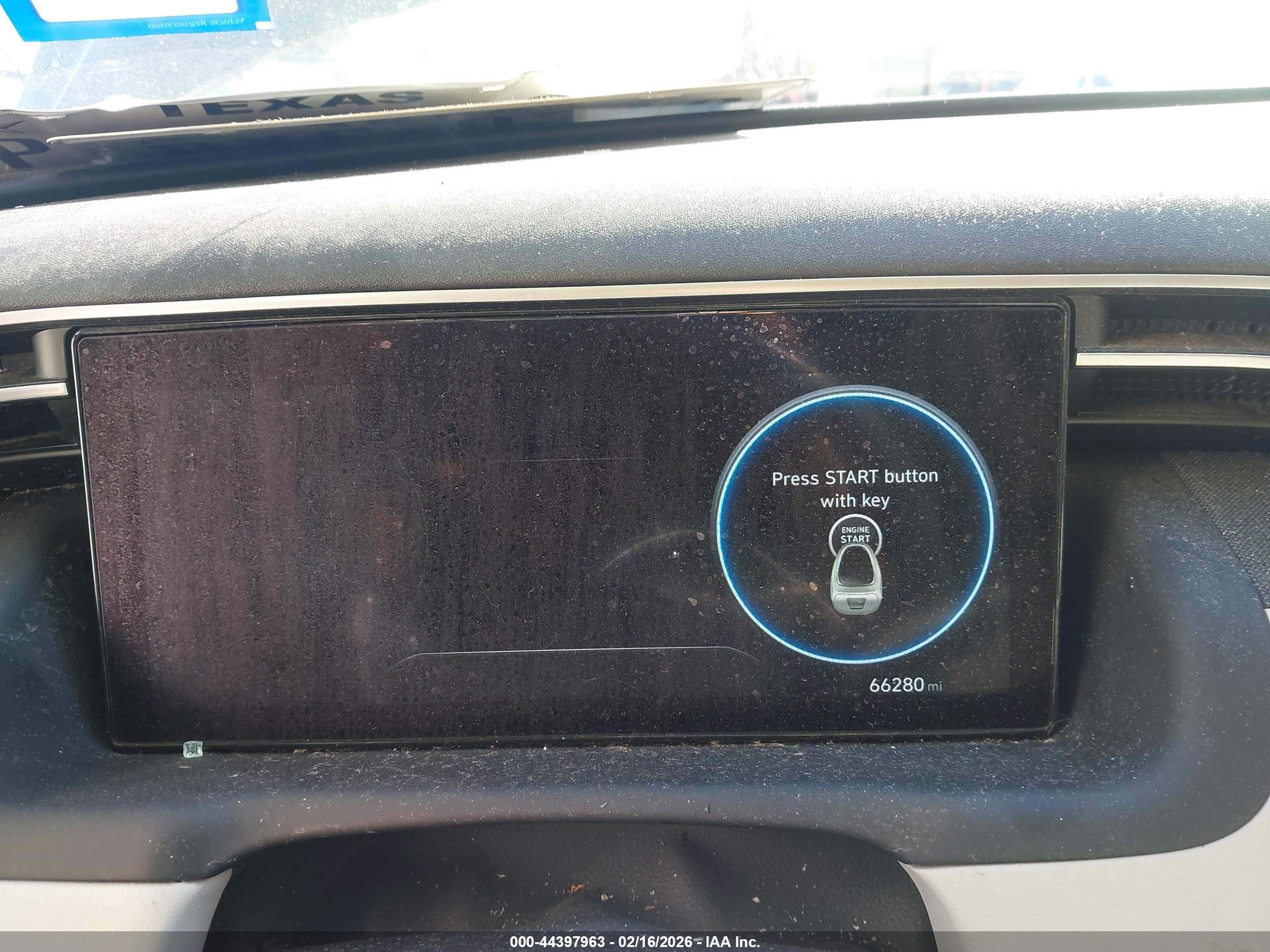 HYUNDAI TUCSON image 7