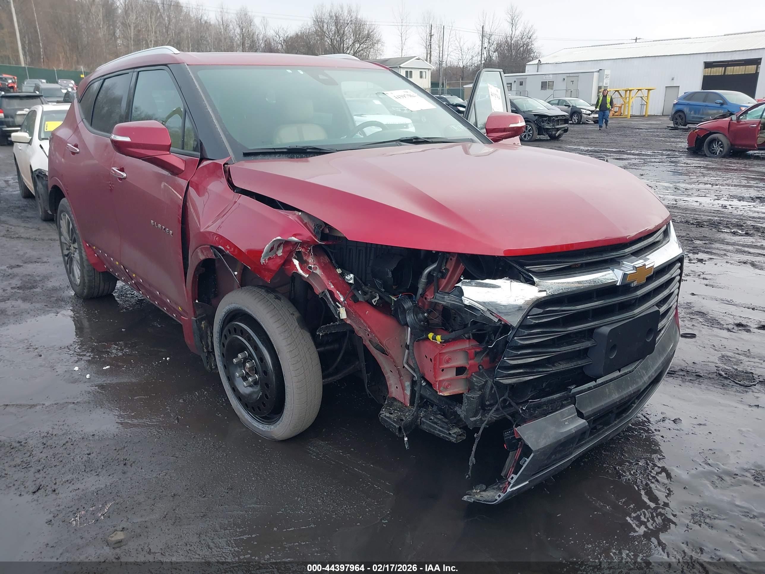 CHEVROLET BLAZER image 6