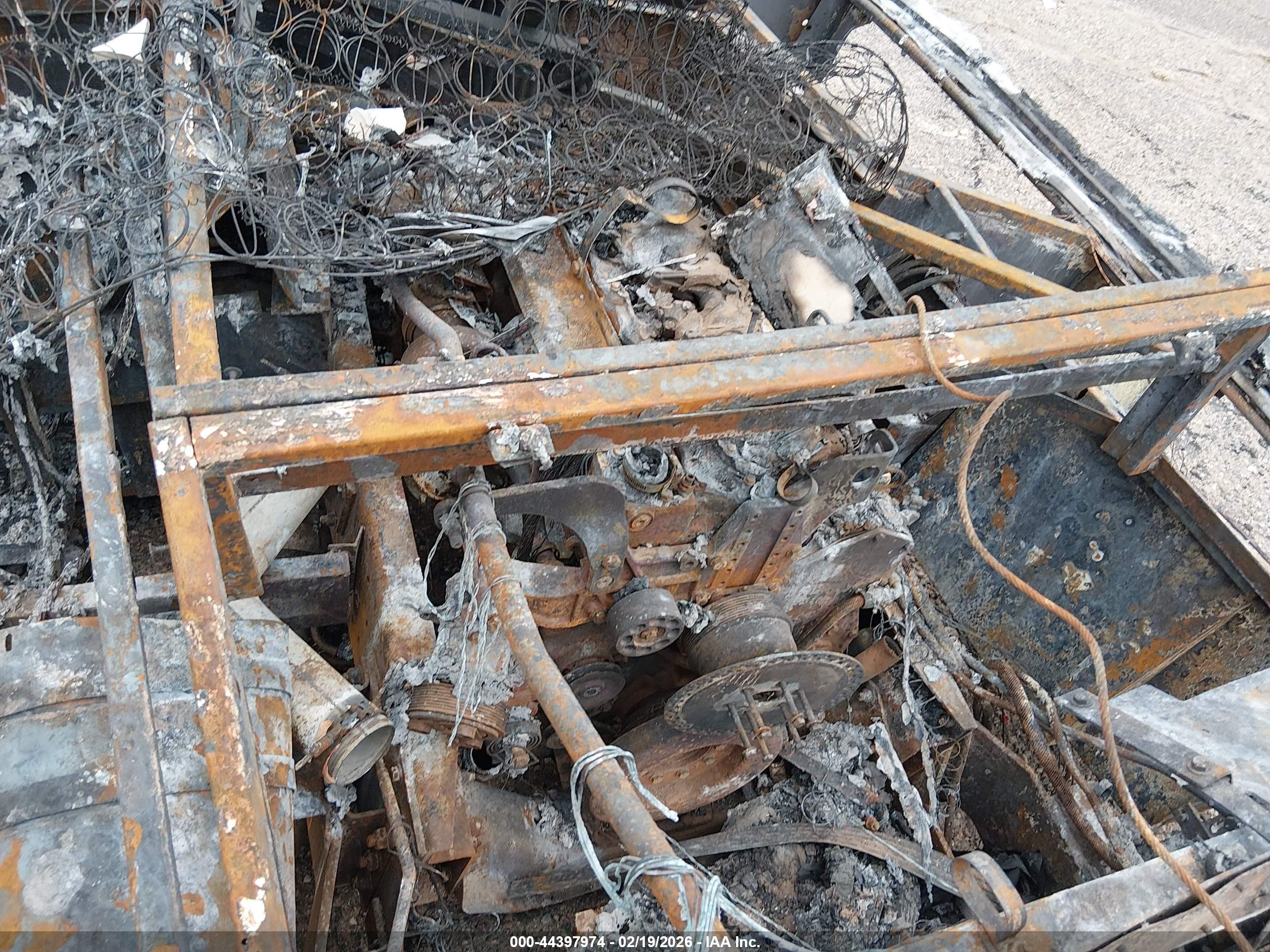 FREIGHTLINER CHASSIS image 10