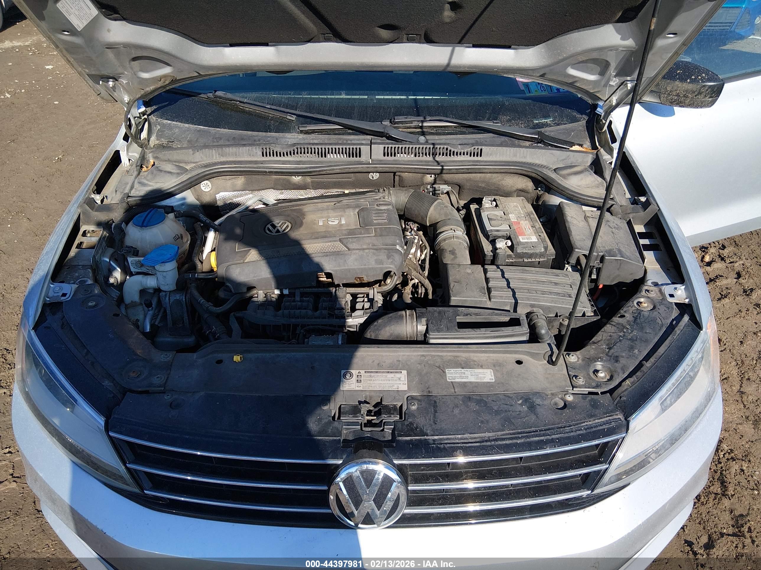 VOLKSWAGEN JETTA image 10