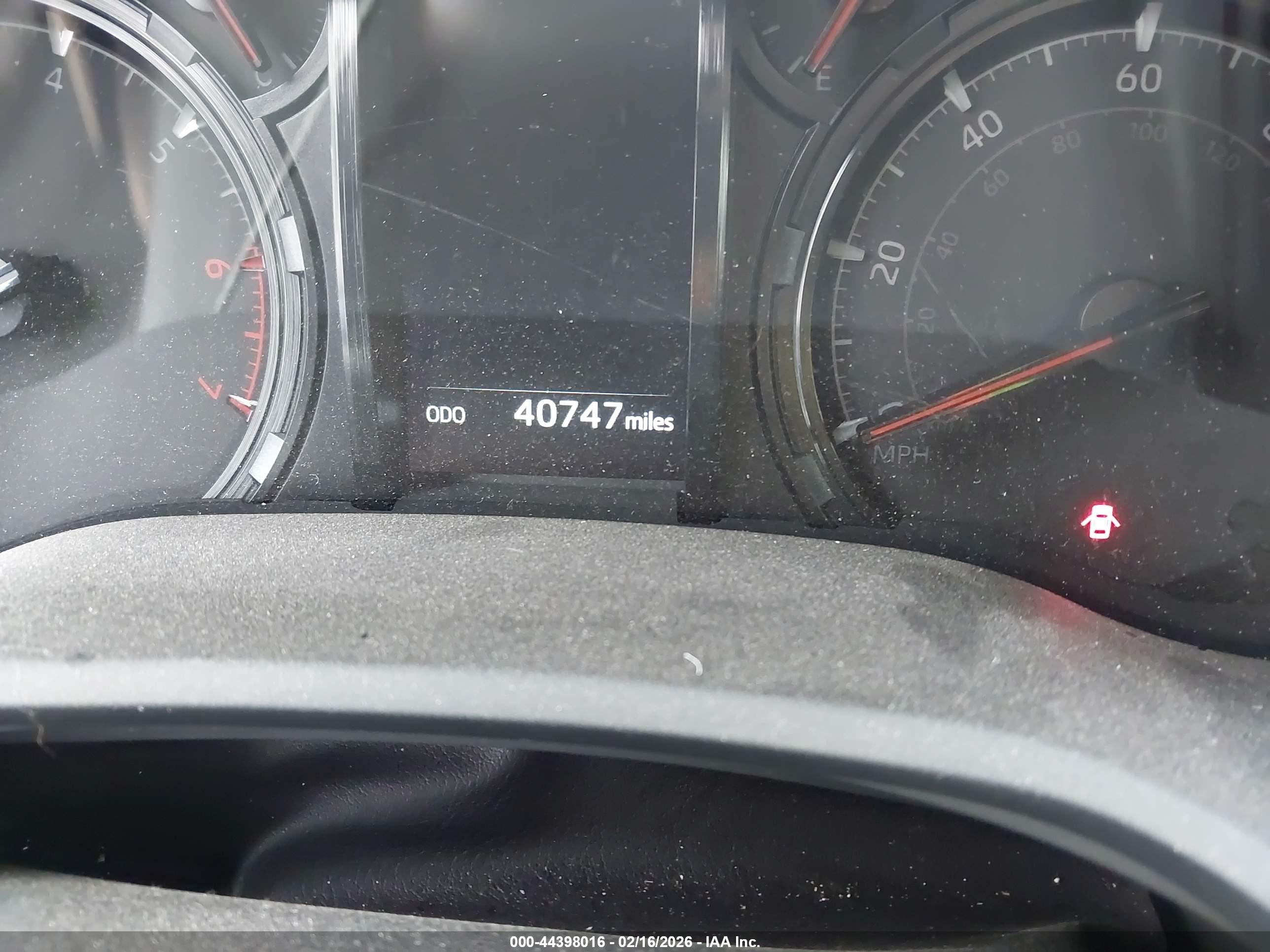 TOYOTA 4RUNNER image 7