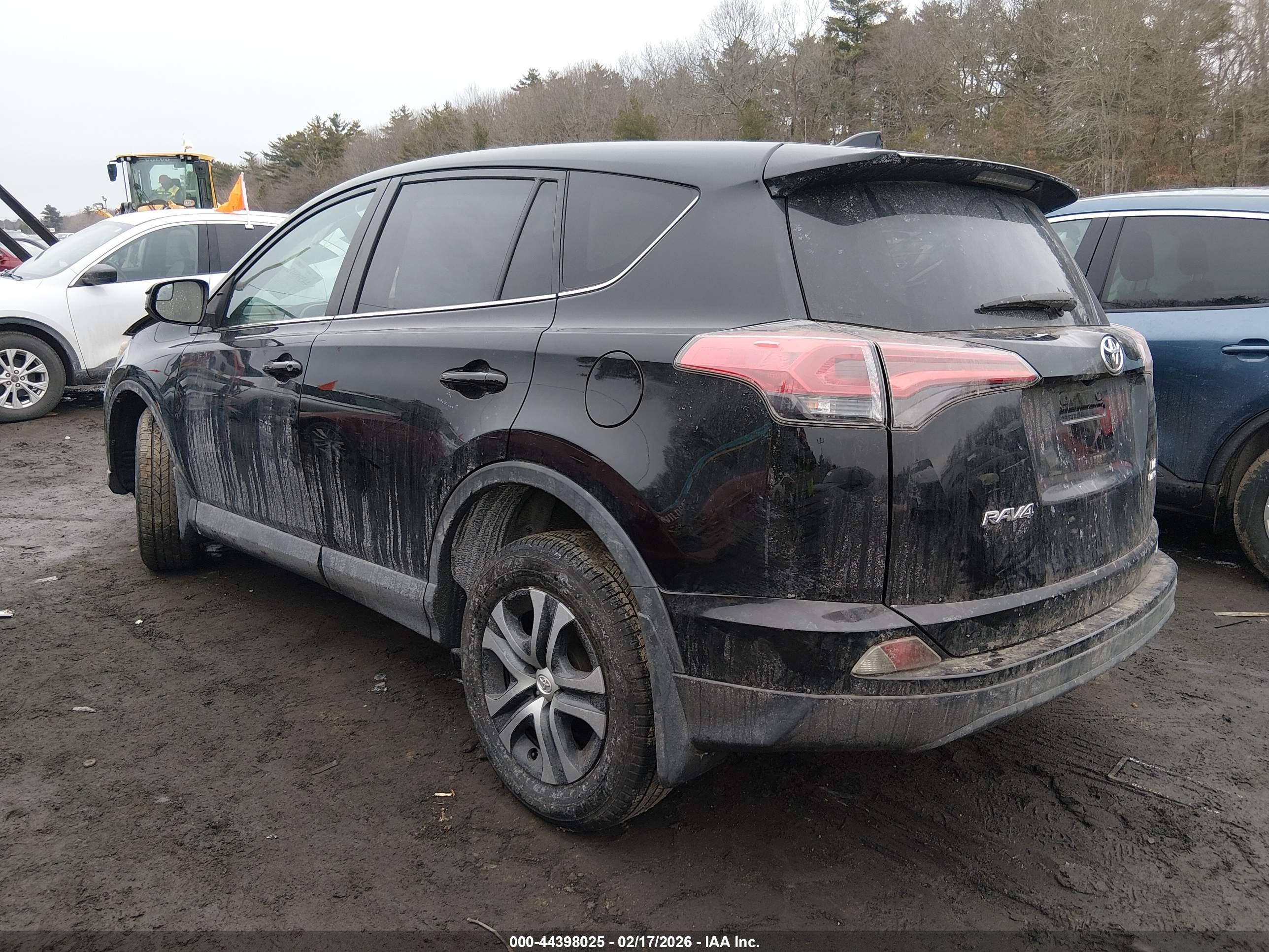 TOYOTA RAV4 image 3