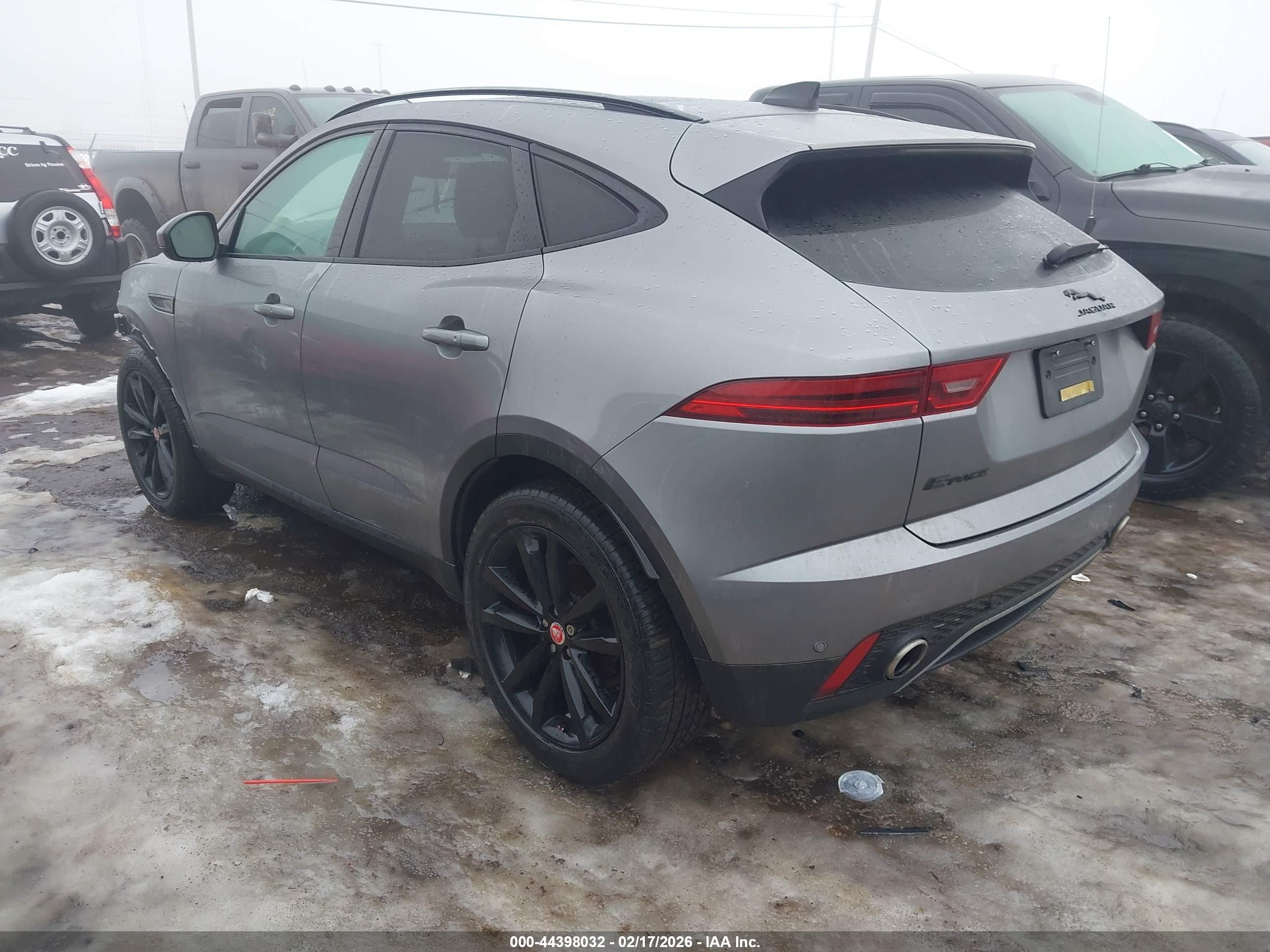 JAGUAR E-PACE image 3