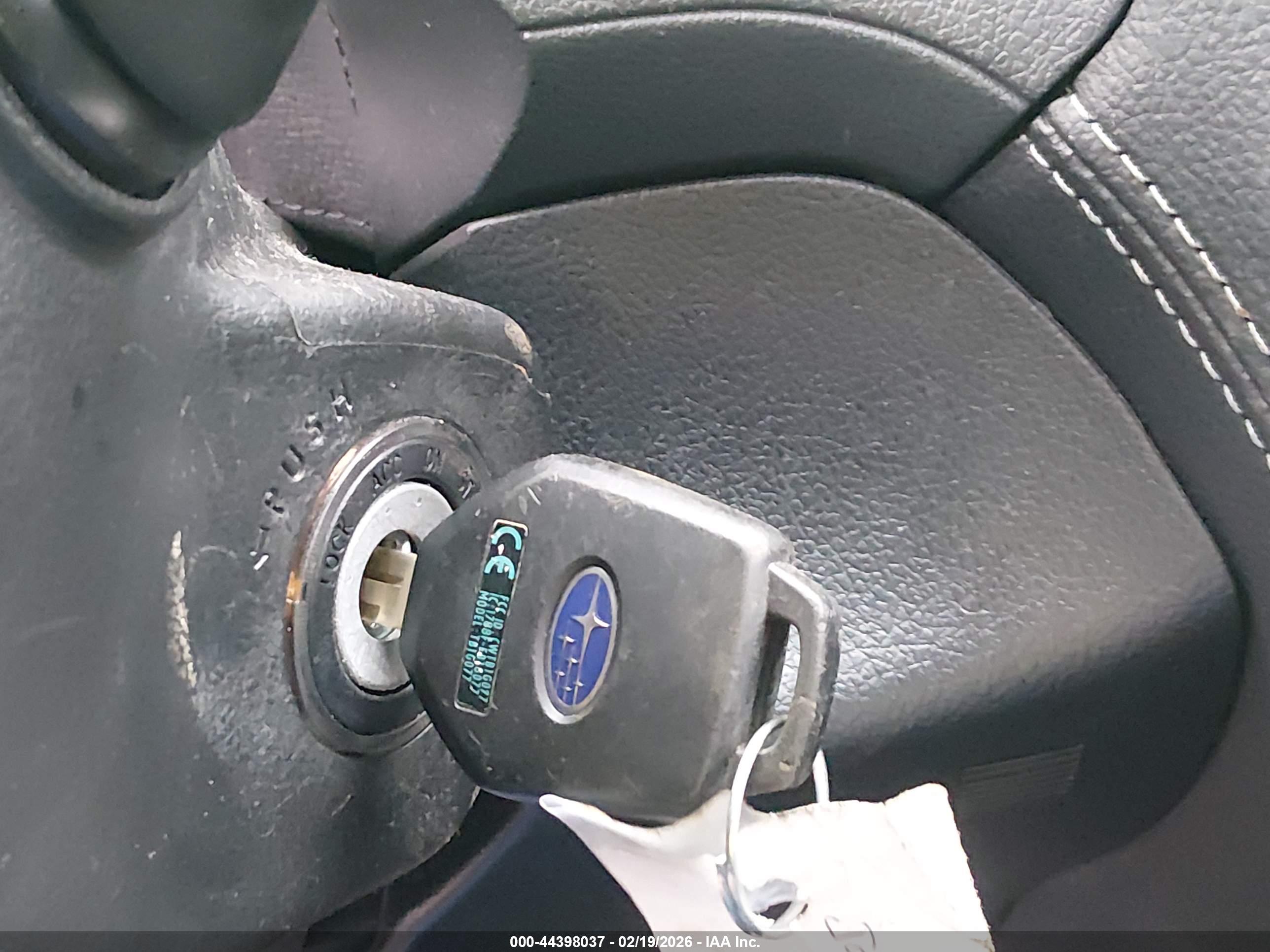 SUBARU OUTBACK image 11