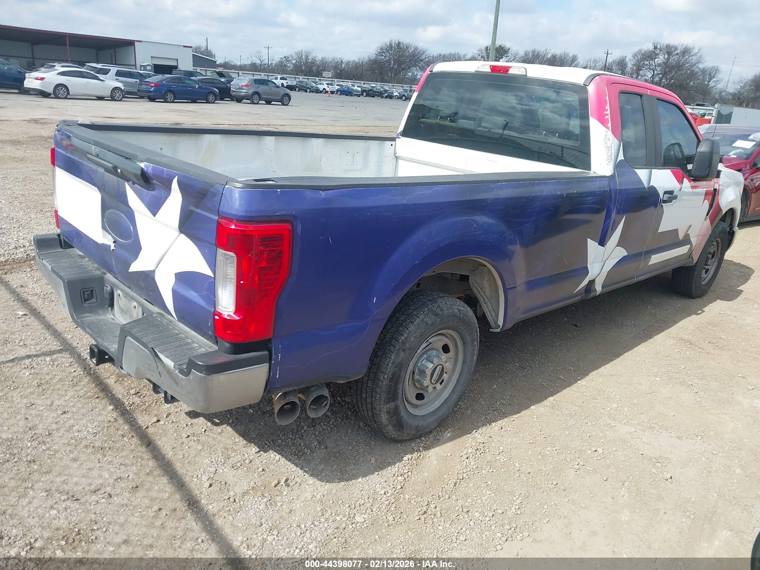 FORD F-250 image 4