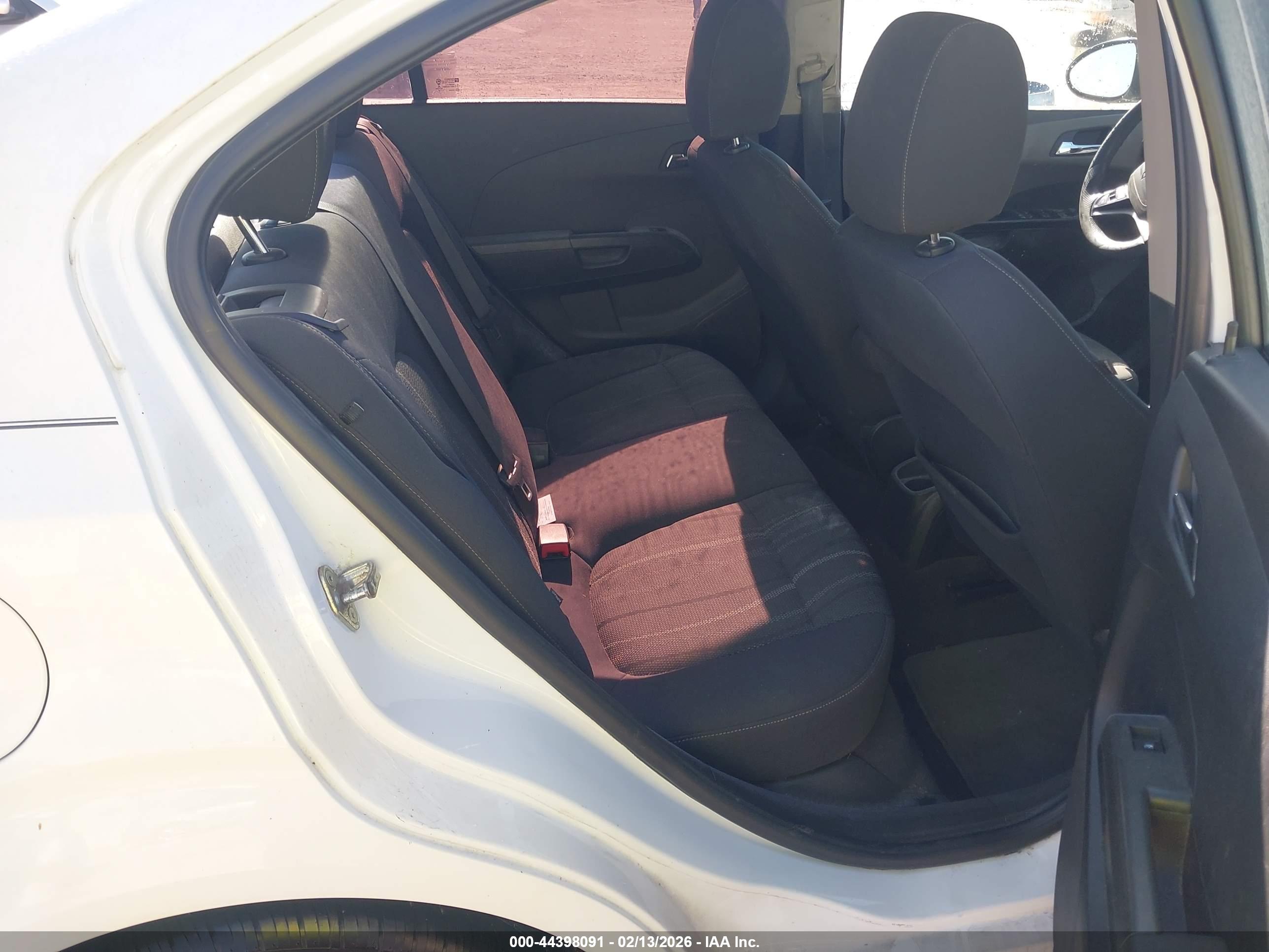 CHEVROLET SONIC image 8