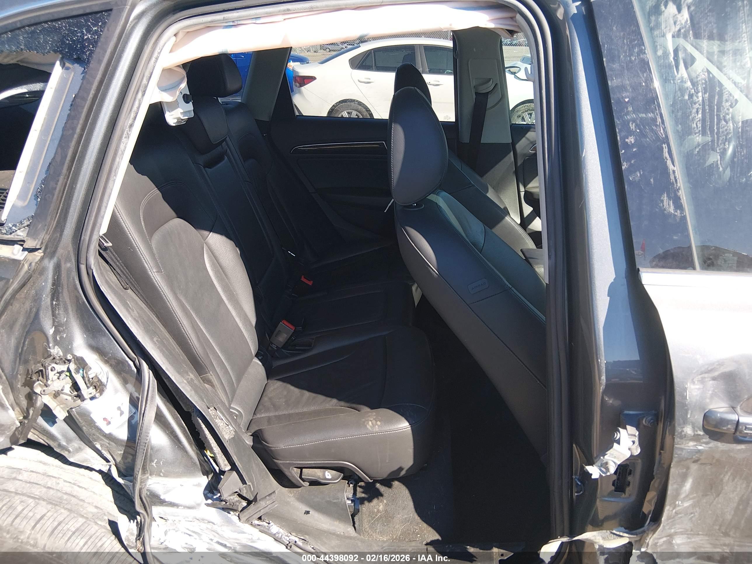 AUDI Q5 image 8