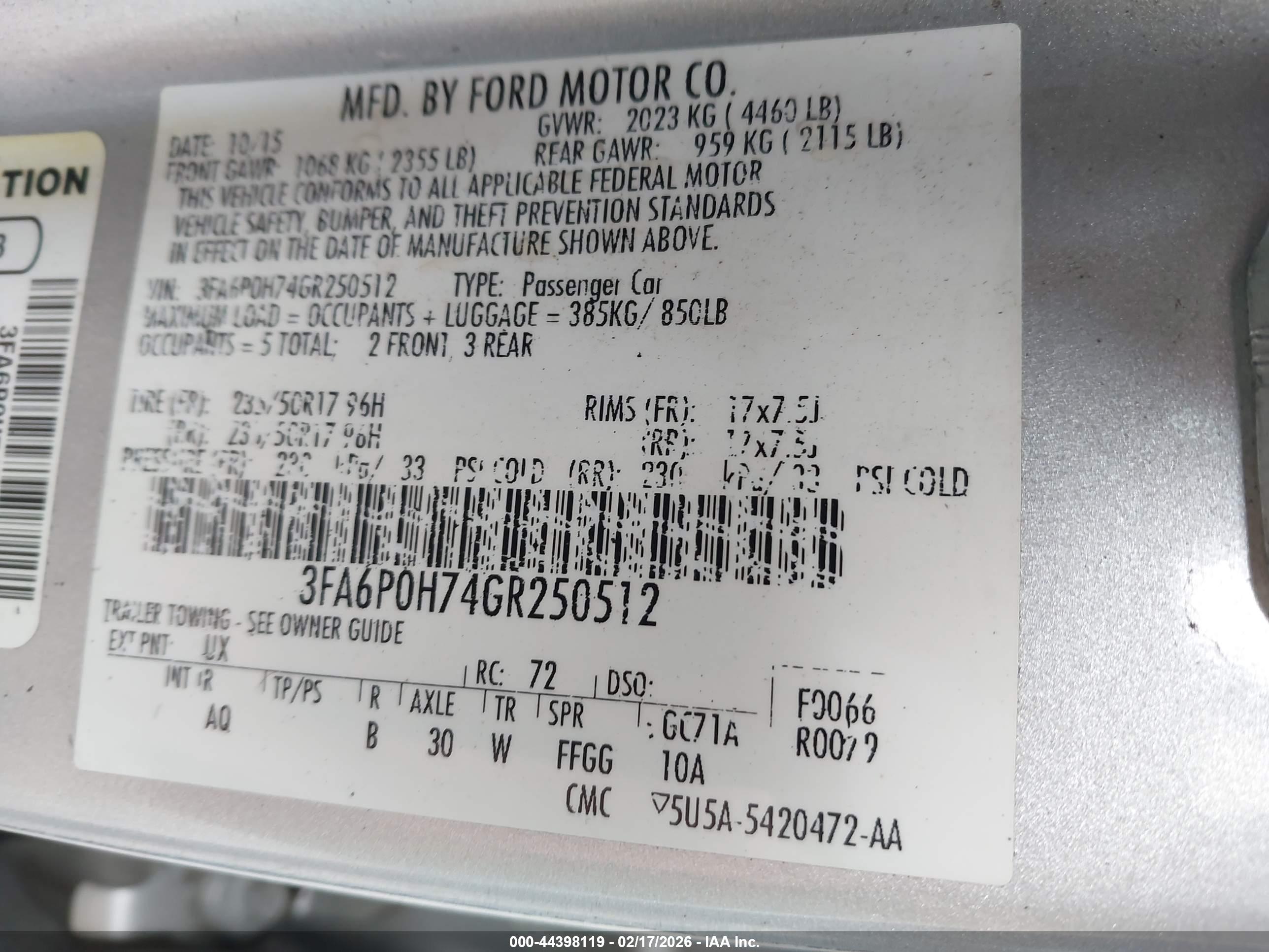 FORD FUSION image 9