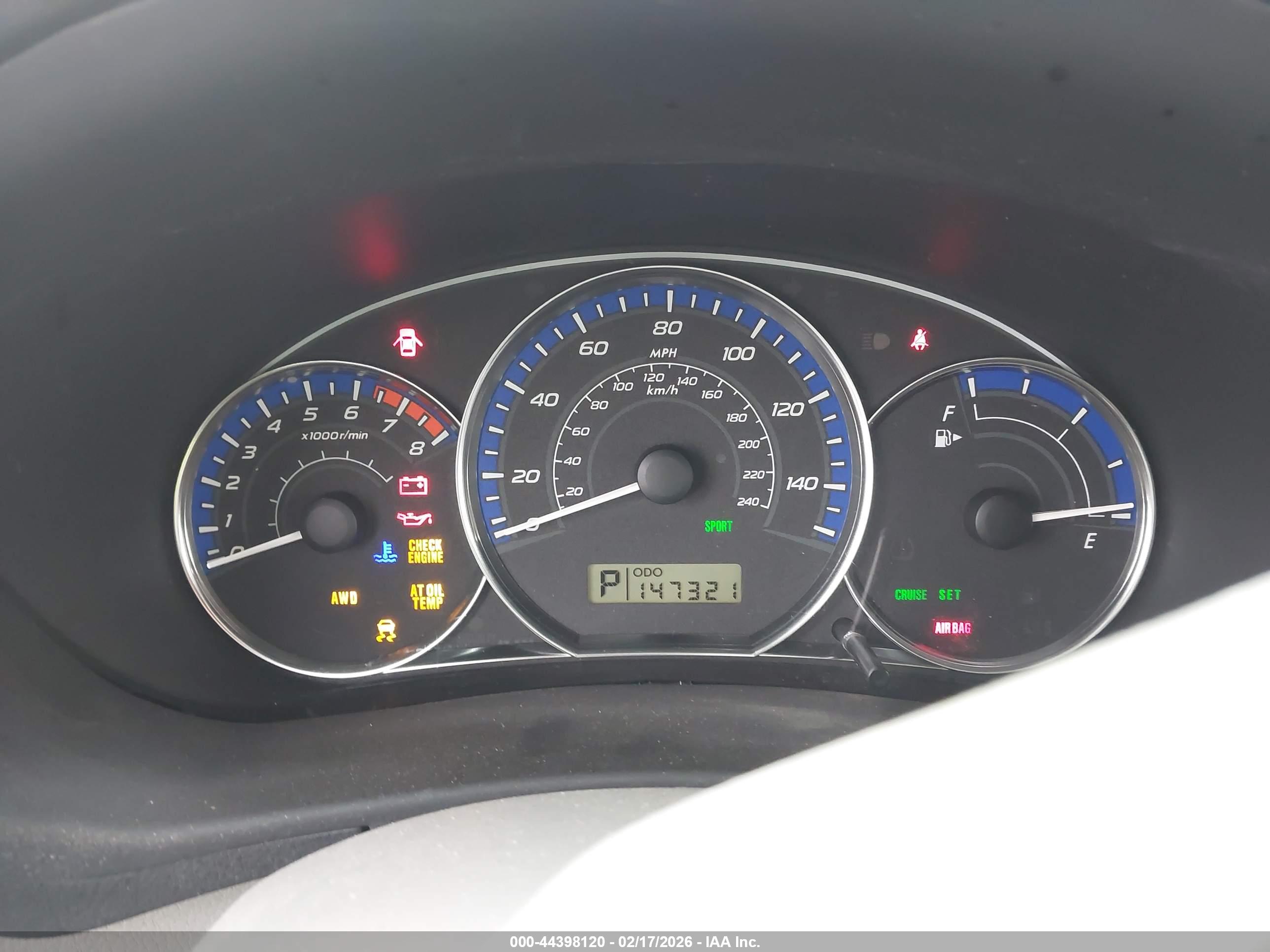 SUBARU FORESTER image 7