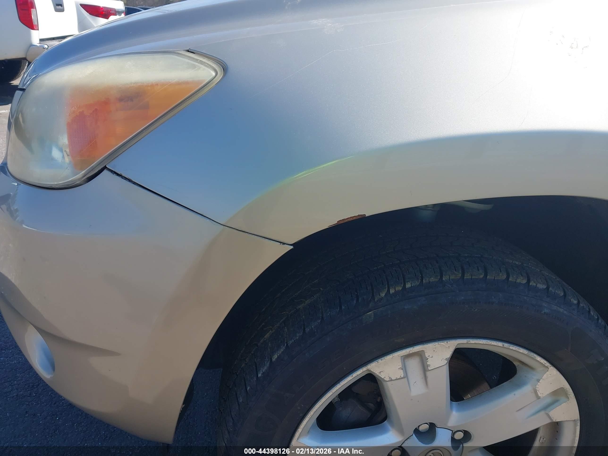 TOYOTA RAV4 image 6