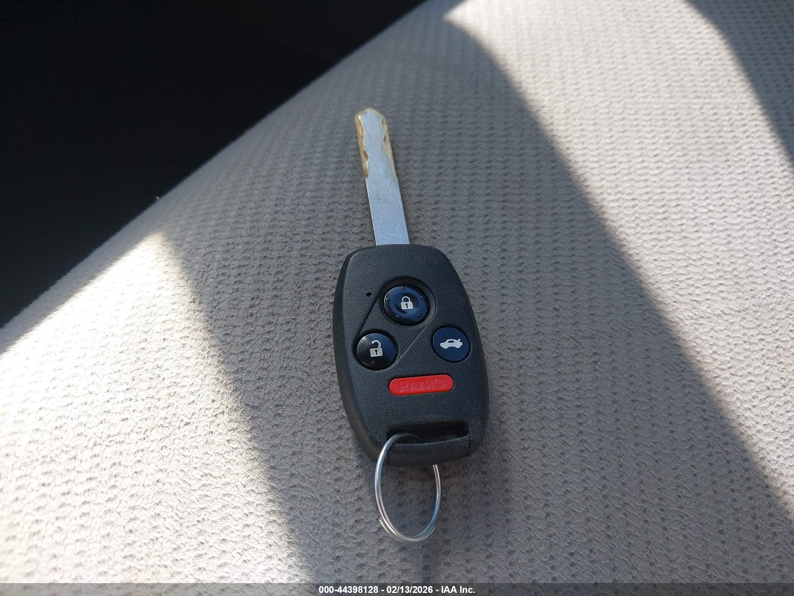 HONDA CIVIC image 11