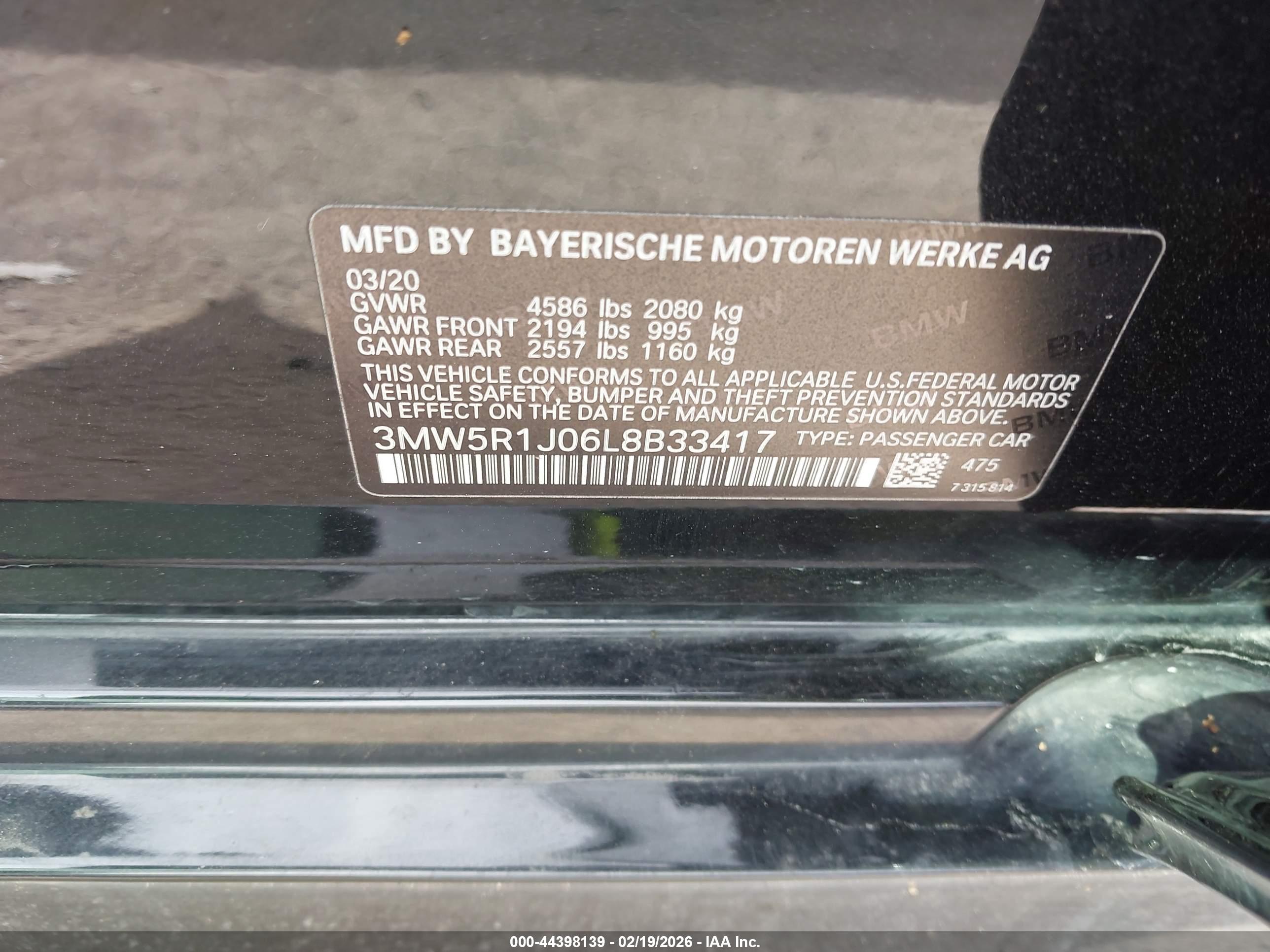 BMW 330I image 9