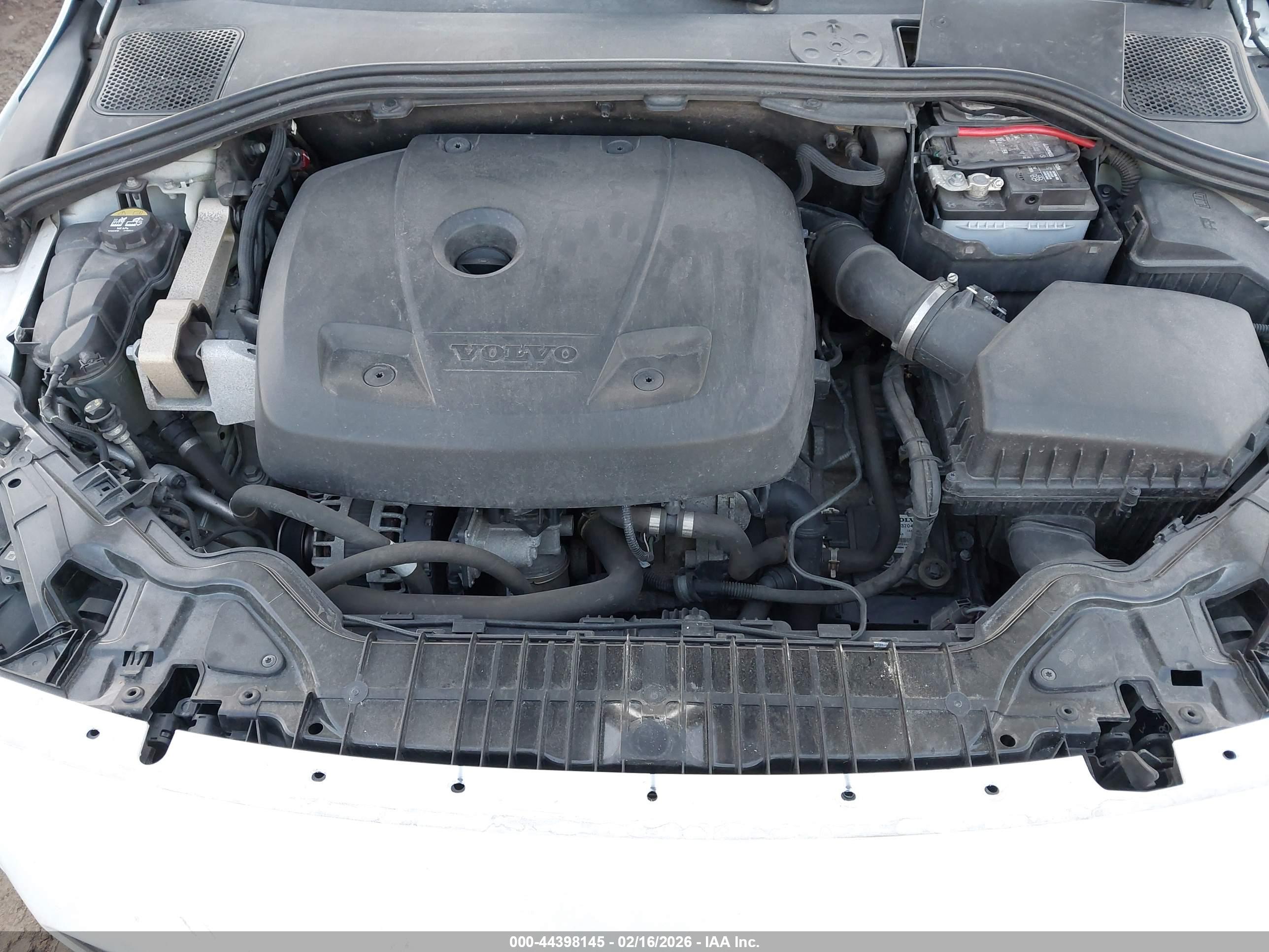 VOLVO S60 image 10
