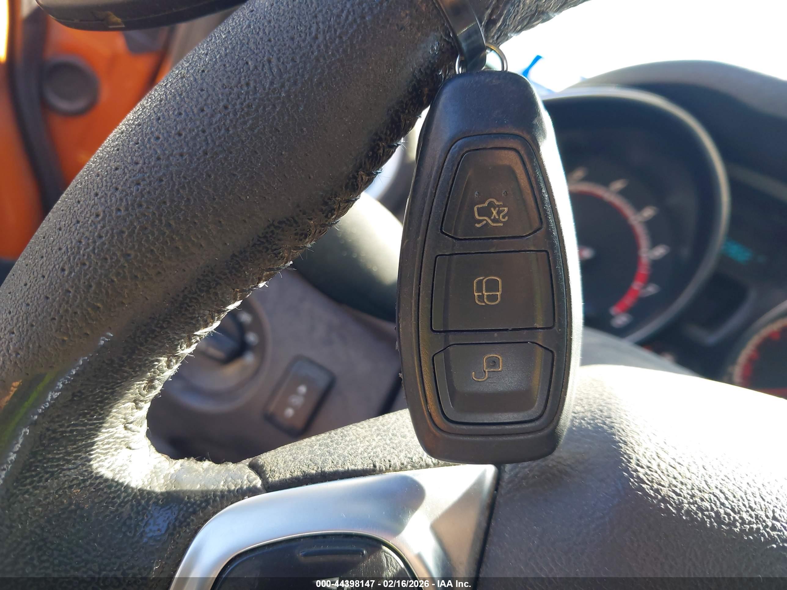 FORD FIESTA image 11