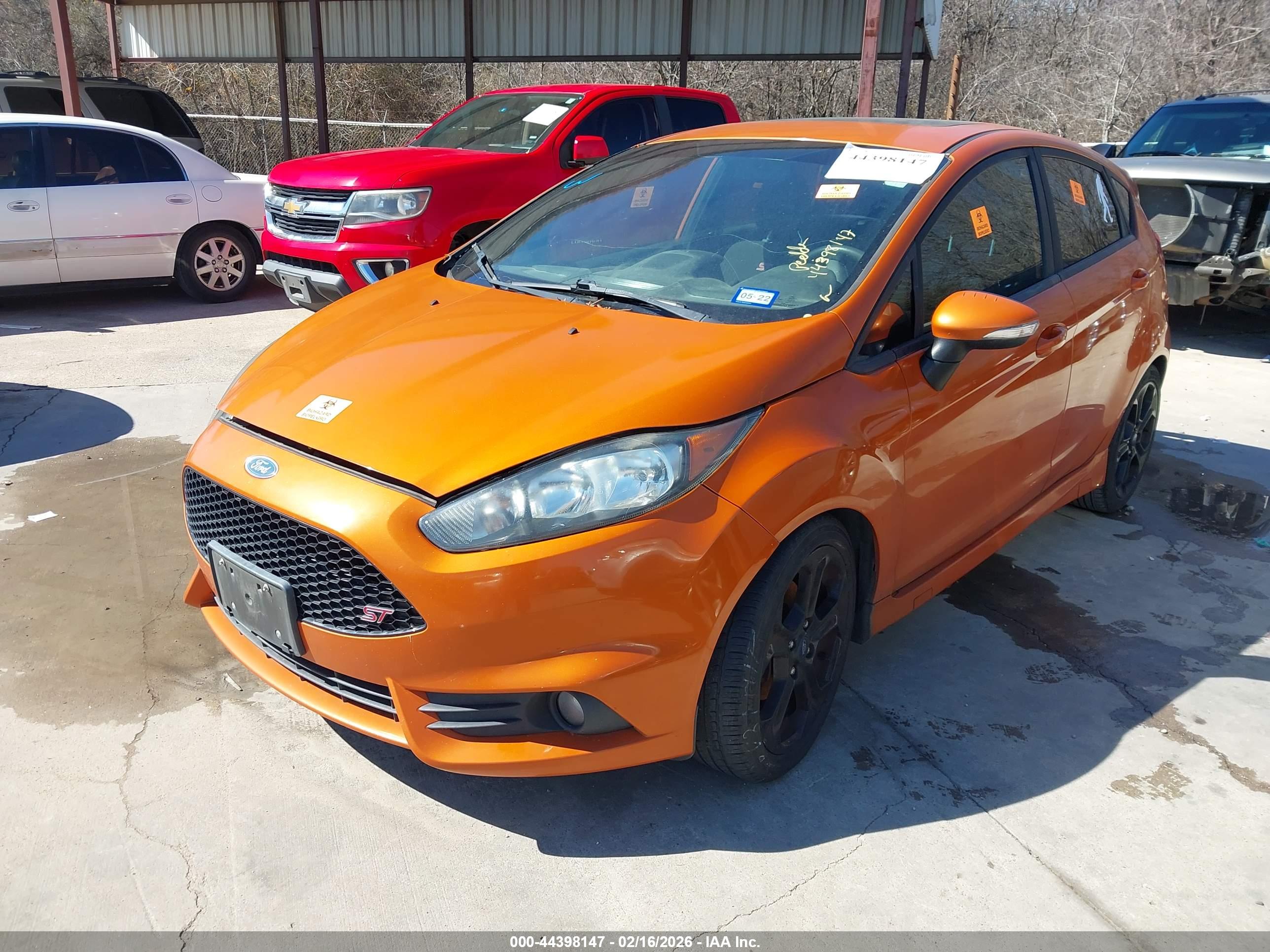 FORD FIESTA image 2
